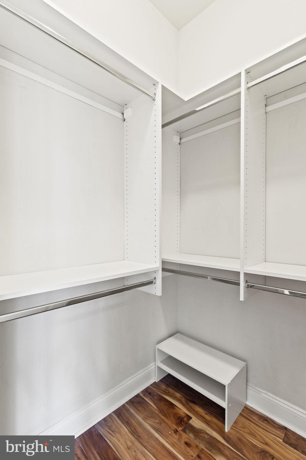 SPRING ARTS - Residential Lease