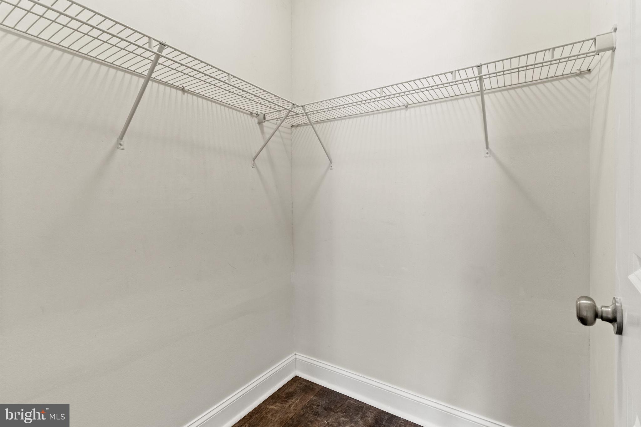 SPRING ARTS - Residential Lease