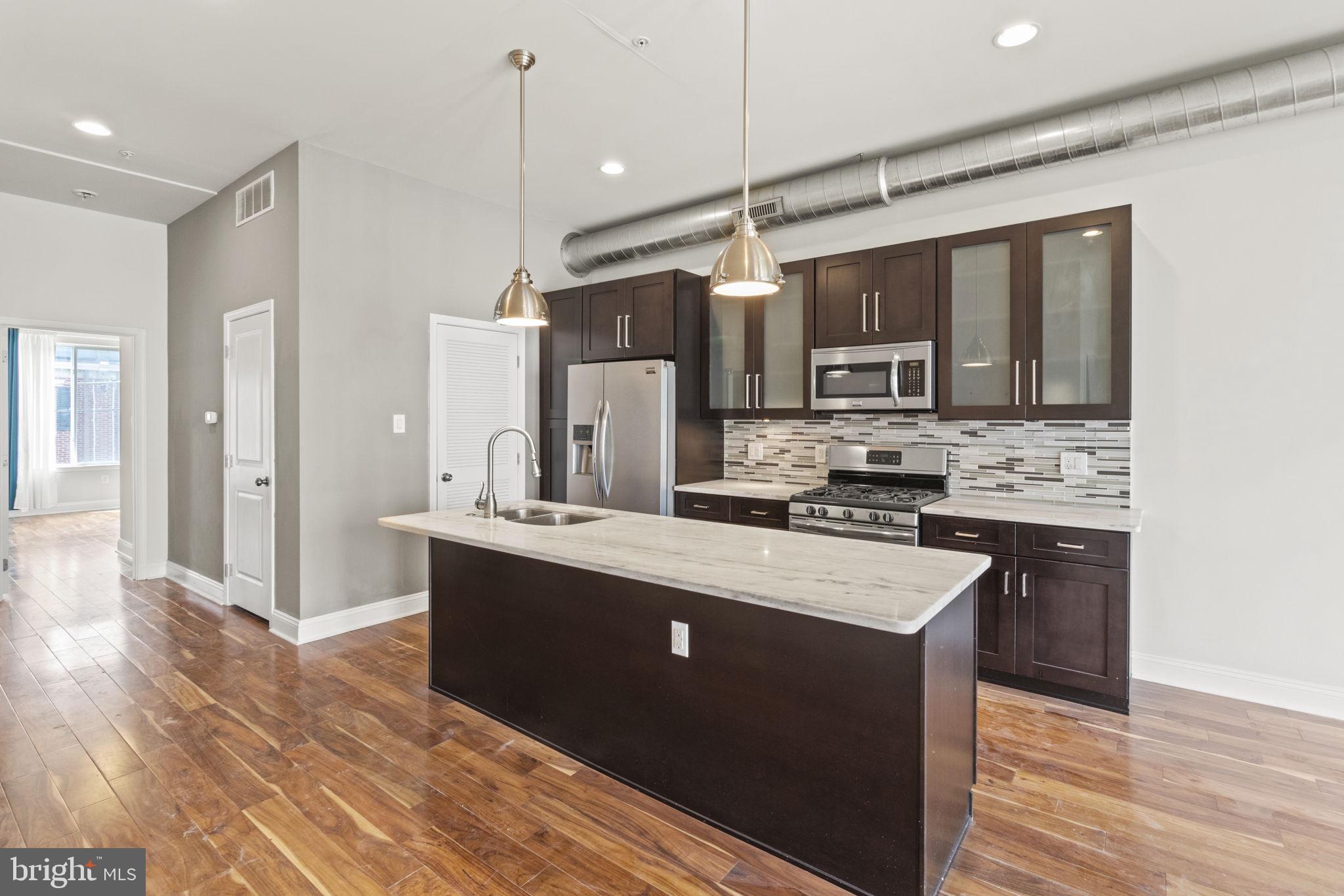 SPRING ARTS - Residential Lease