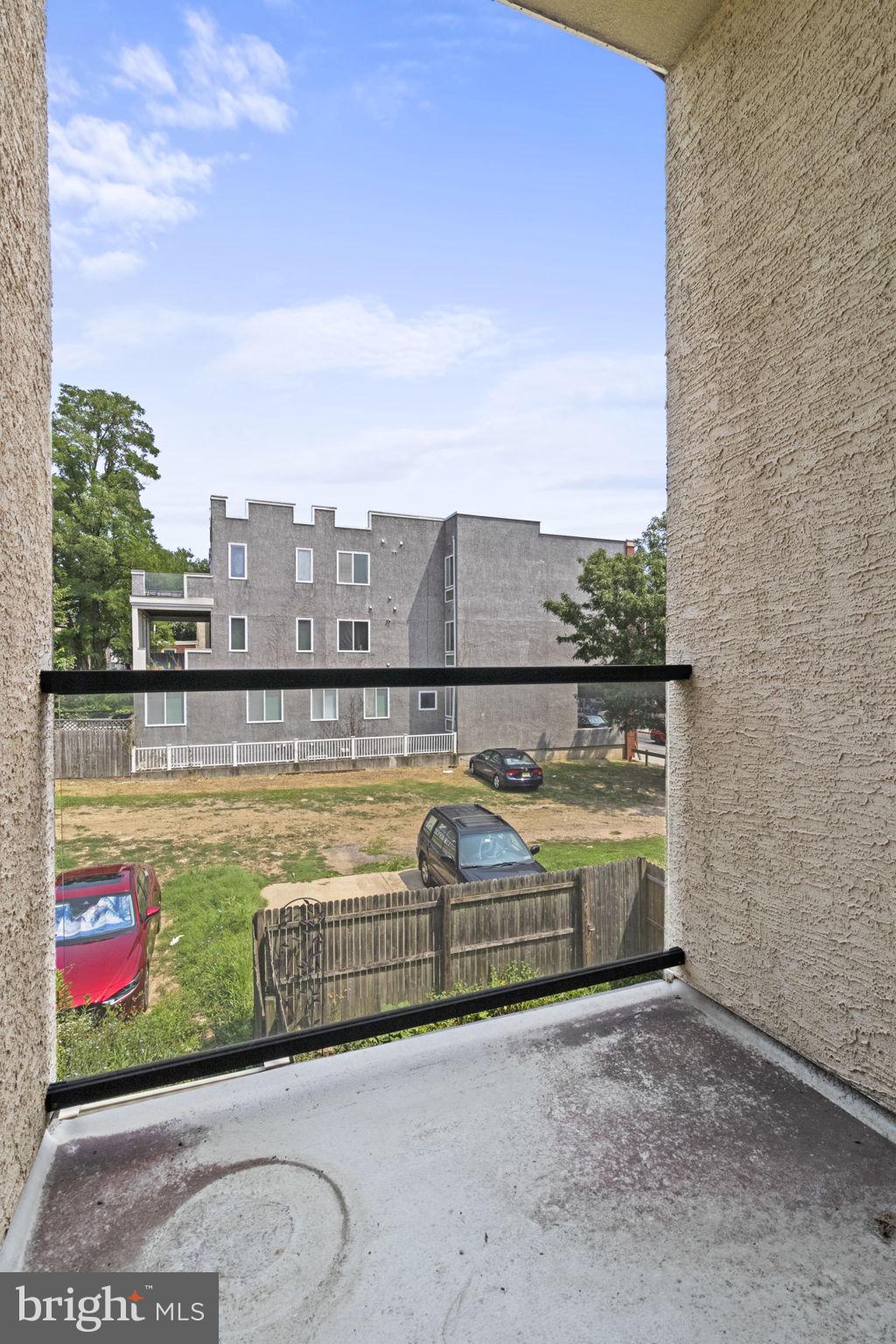 SPRING ARTS - Residential Lease