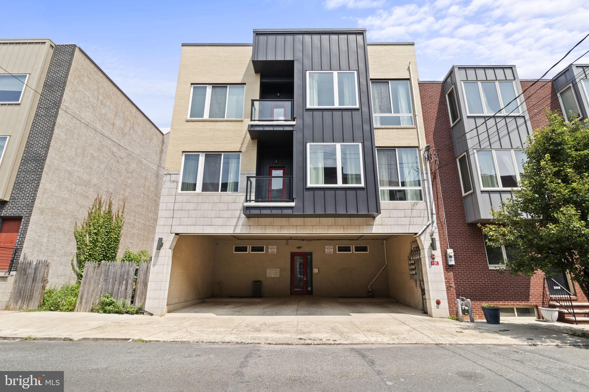 SPRING ARTS - Residential Lease