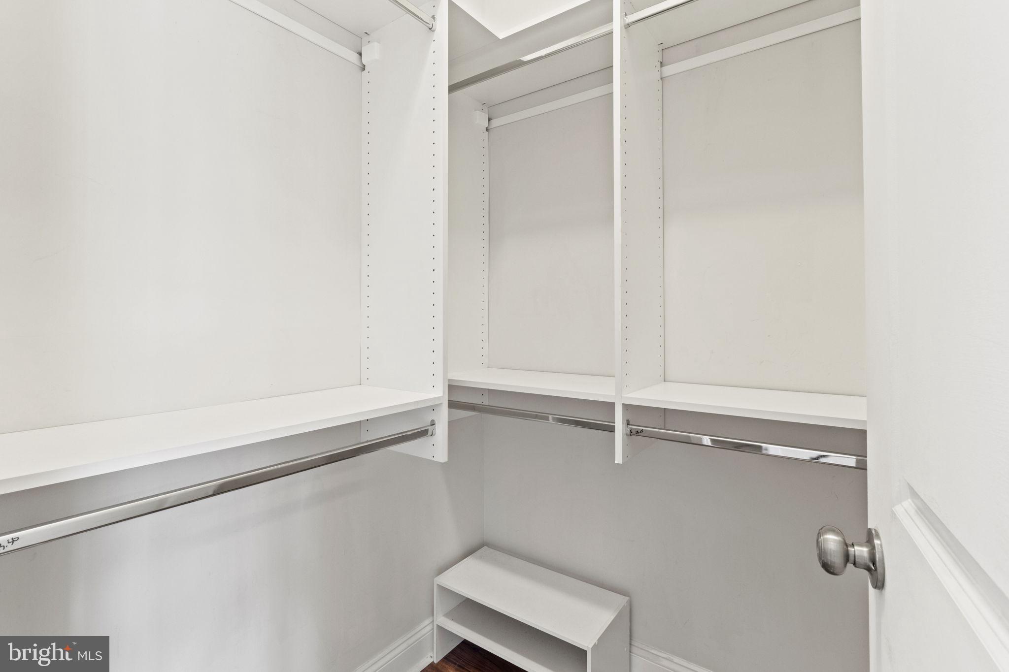 SPRING ARTS - Residential Lease