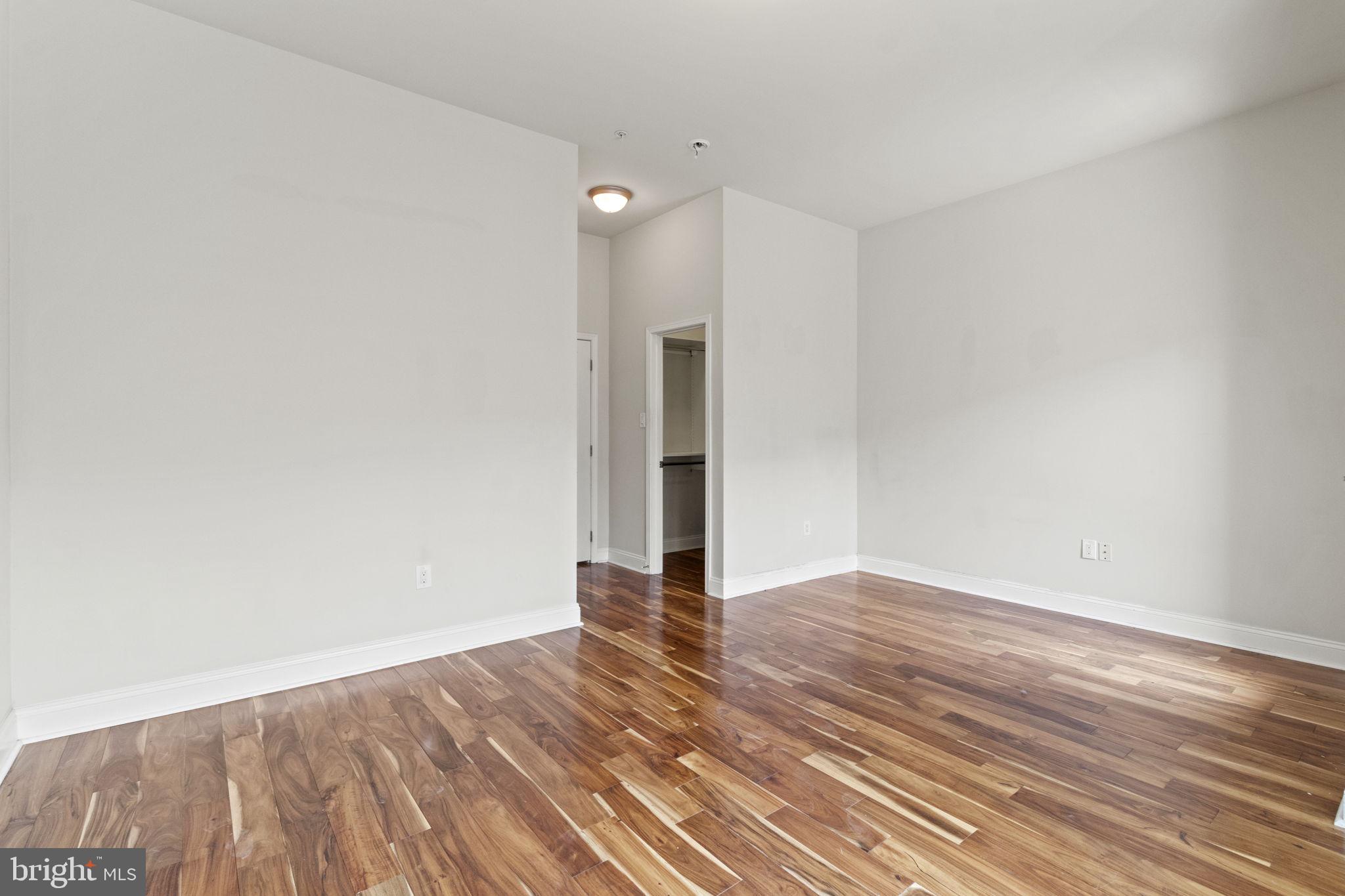 SPRING ARTS - Residential Lease