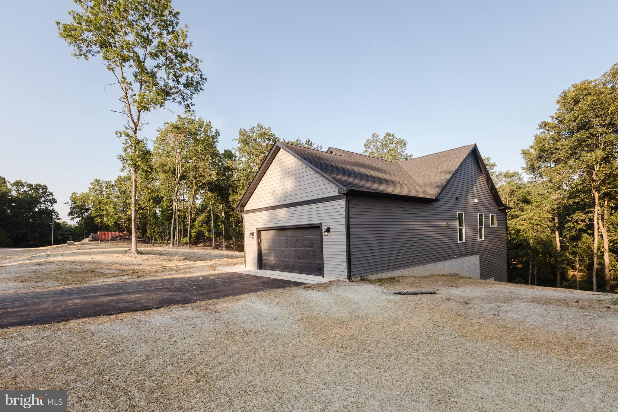 WINDFALL ACRES - Residential