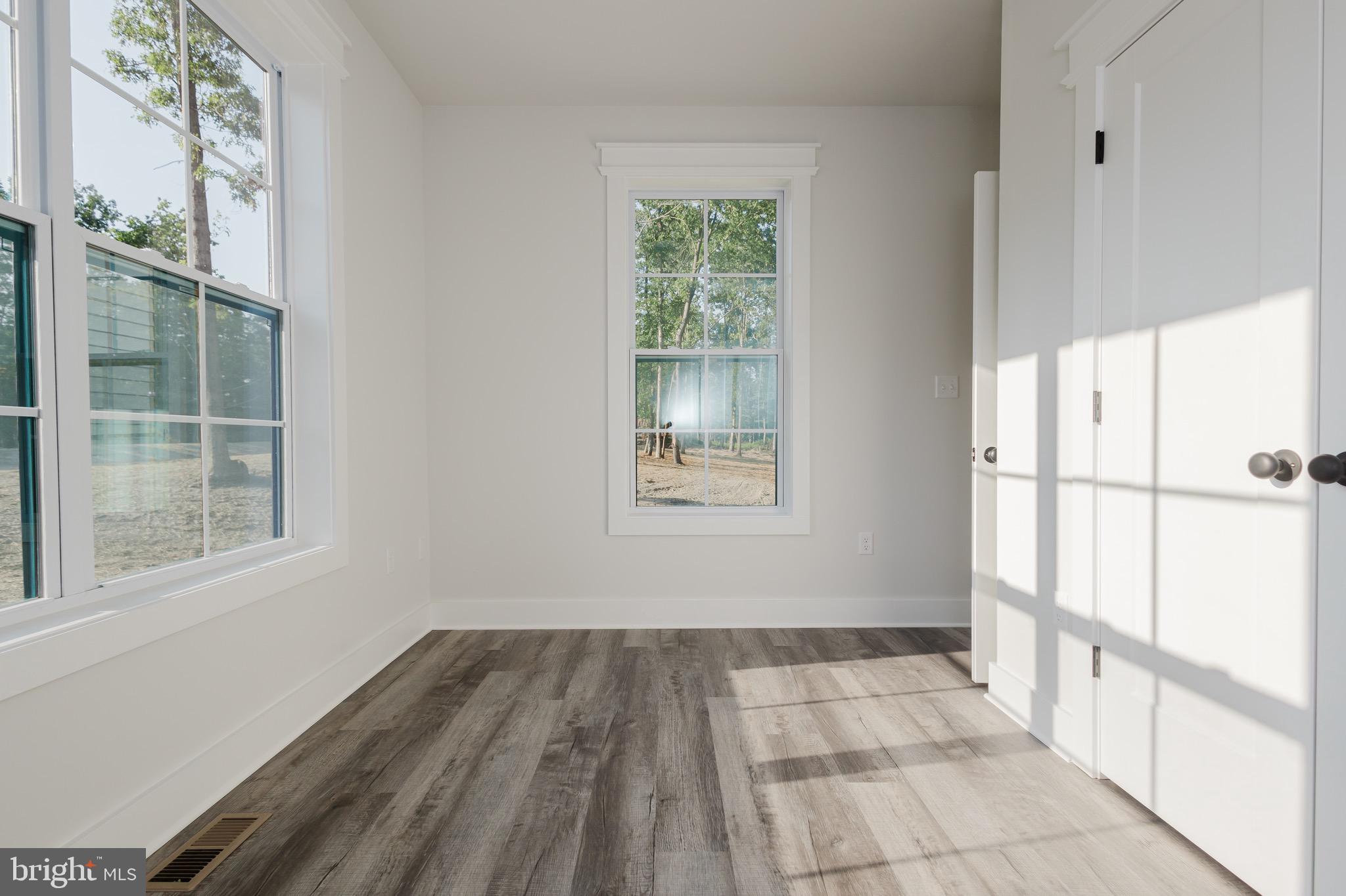 WINDFALL ACRES - Residential