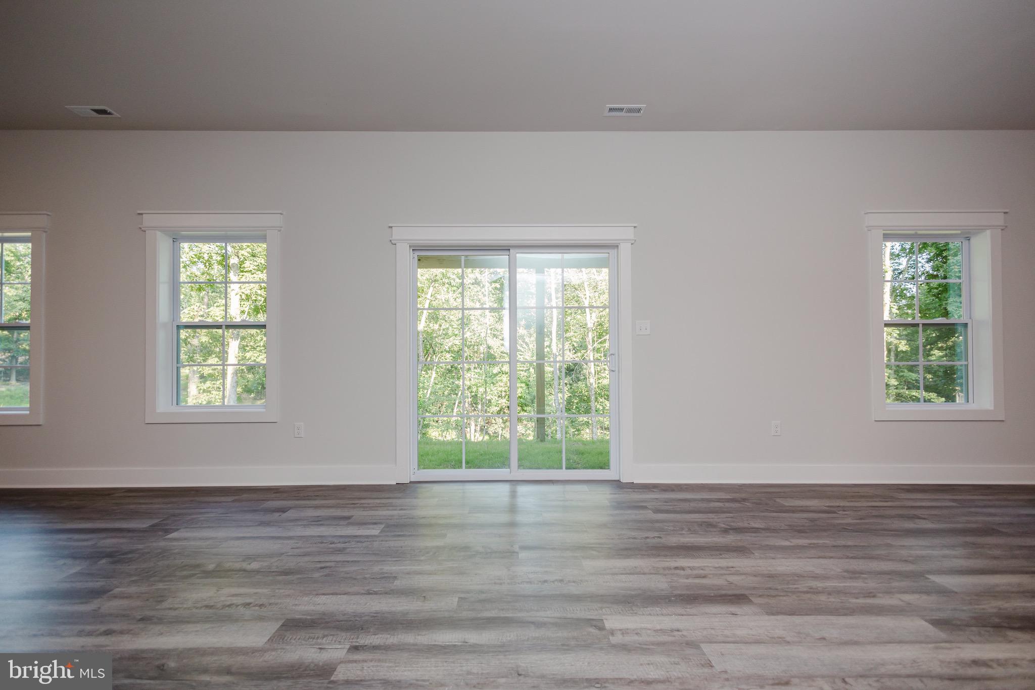 WINDFALL ACRES - Residential