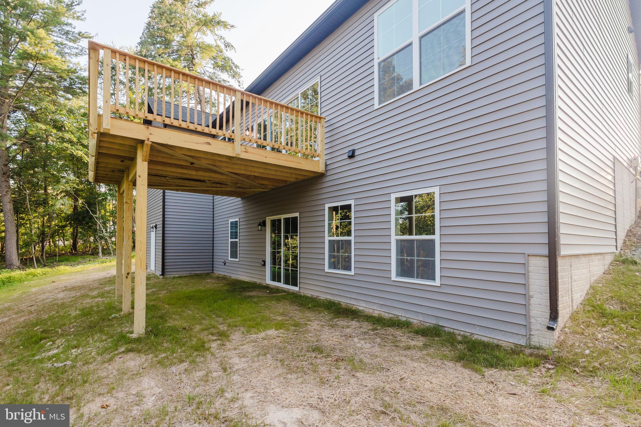 WINDFALL ACRES - Residential