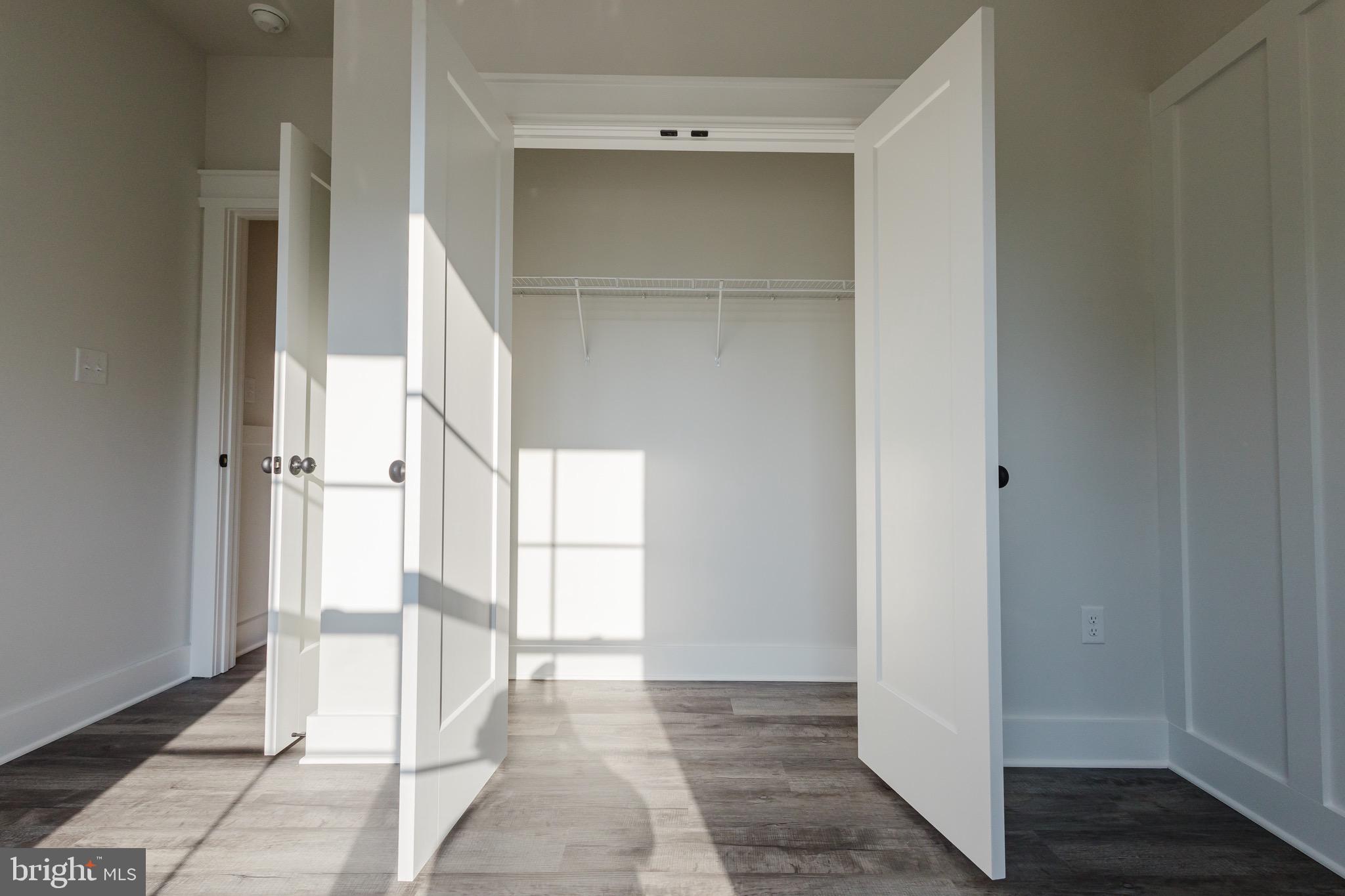 WINDFALL ACRES - Residential