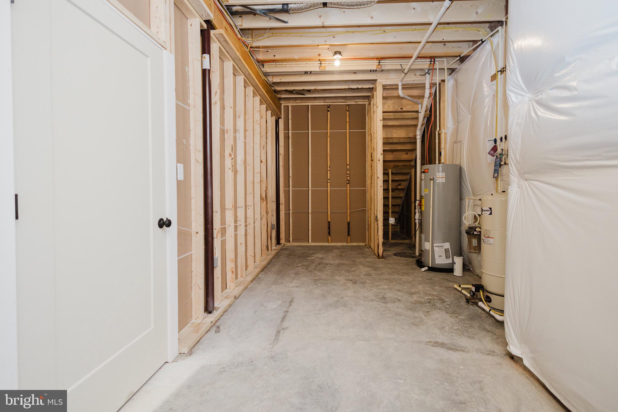 WINDFALL ACRES - Residential