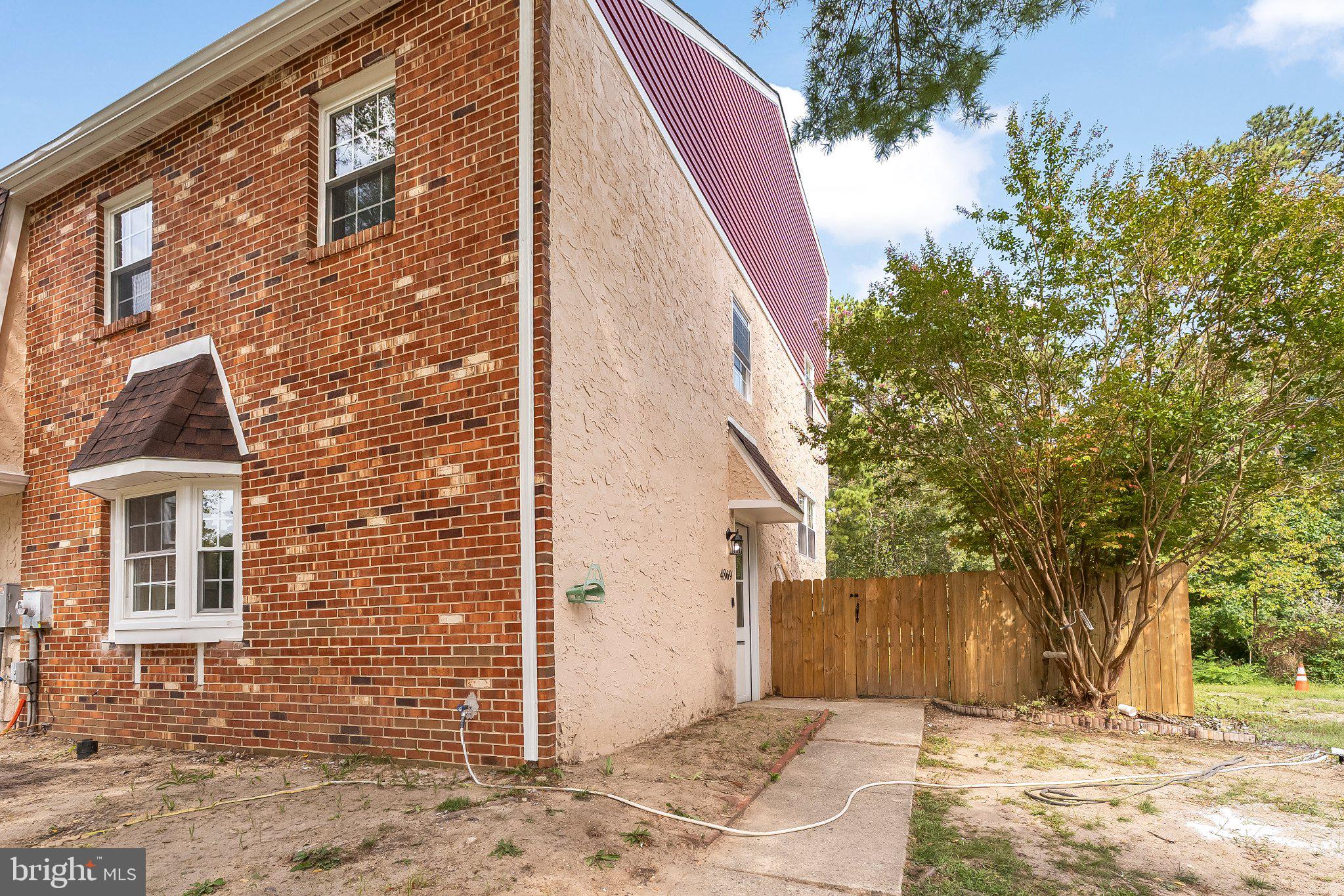 4869 BALA COURT