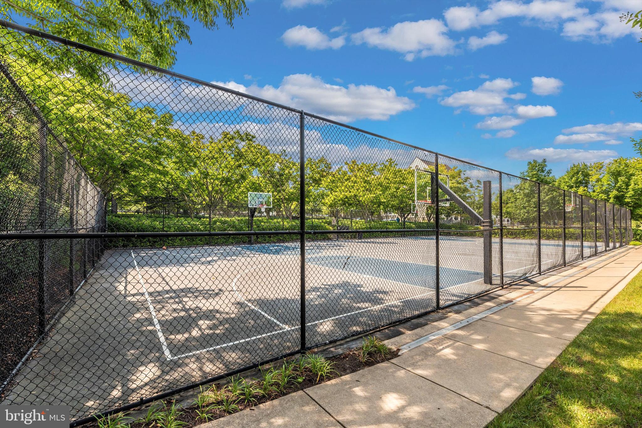 MAPLE LAWN - Residential Lease