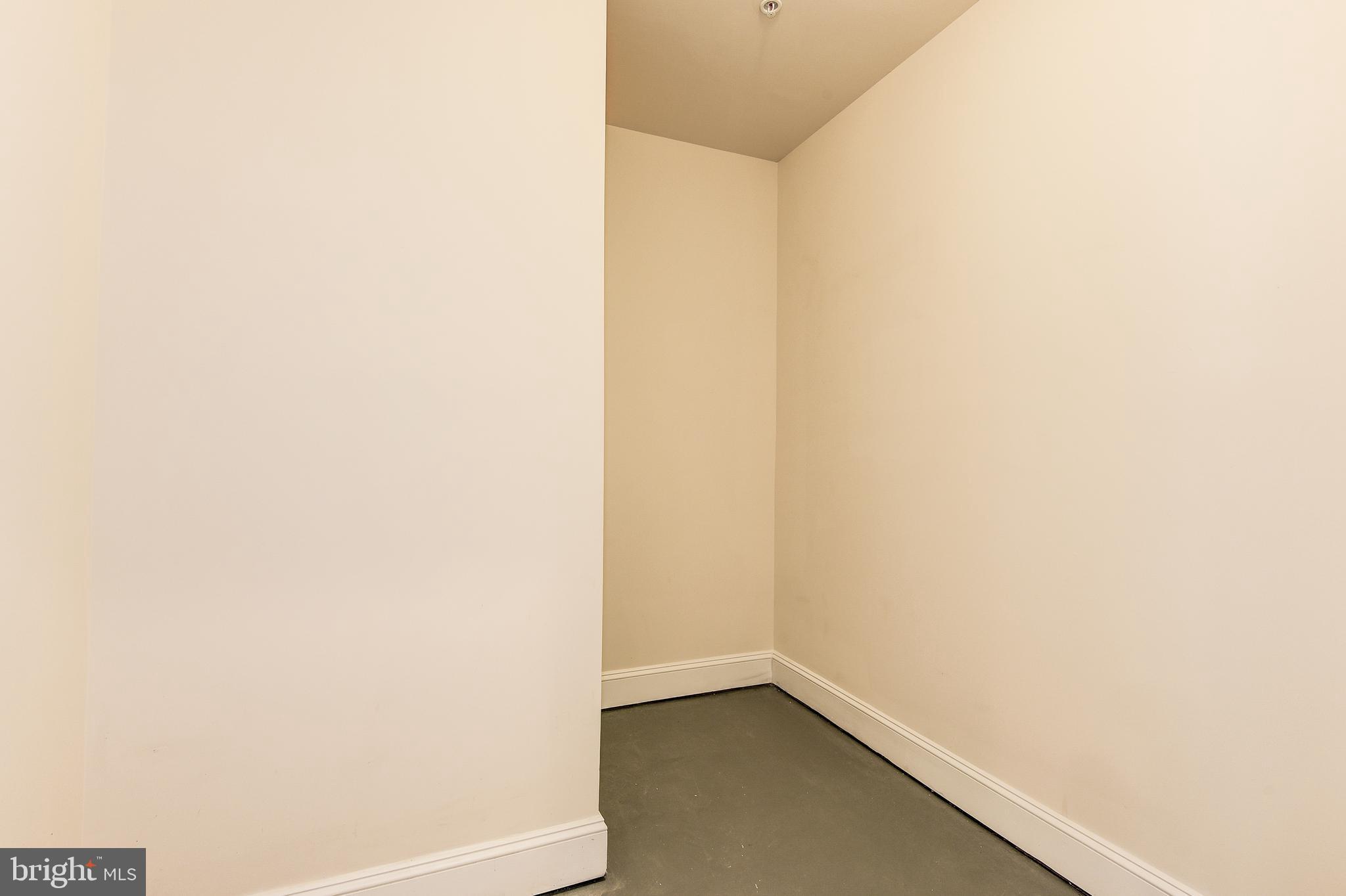 MAPLE LAWN - Residential Lease