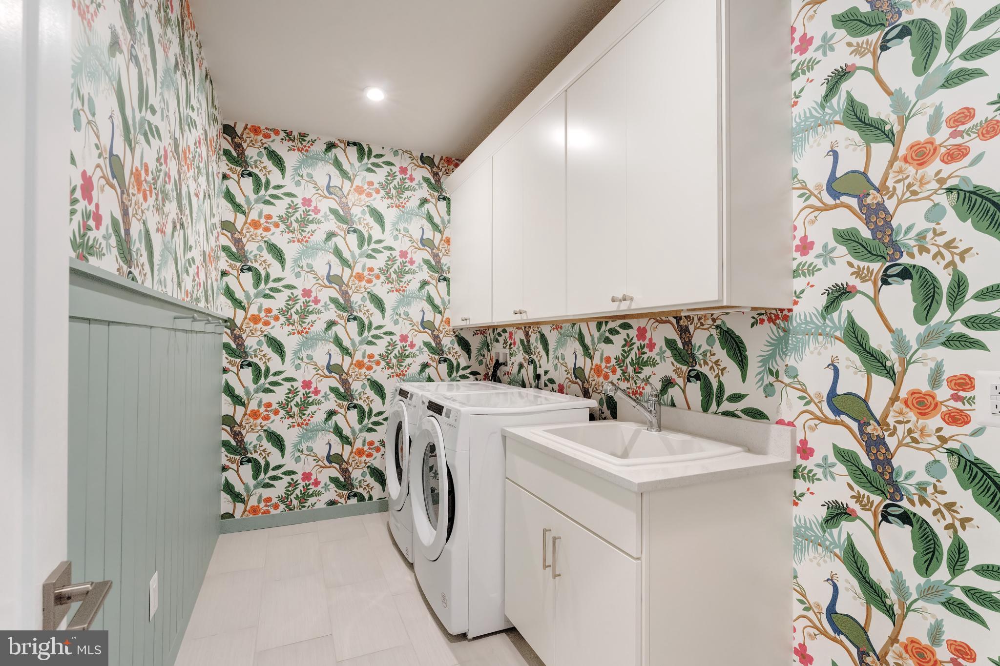 METRO WALK AT MOOREFIELD STATION - Residential Lease