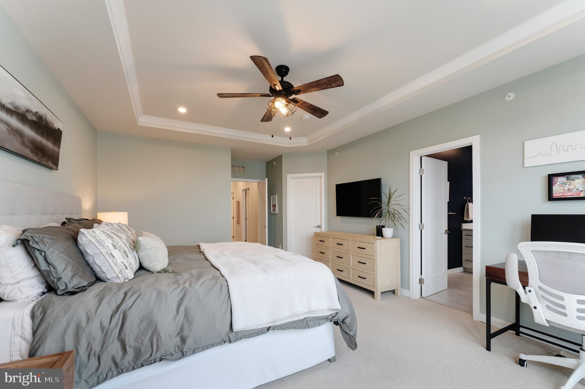 METRO WALK AT MOOREFIELD STATION - Residential Lease