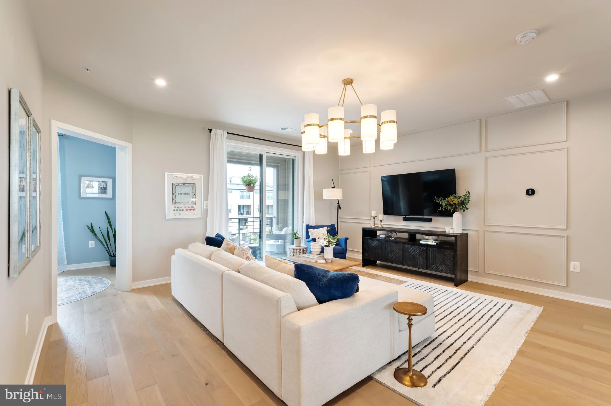 METRO WALK AT MOOREFIELD STATION - Residential Lease