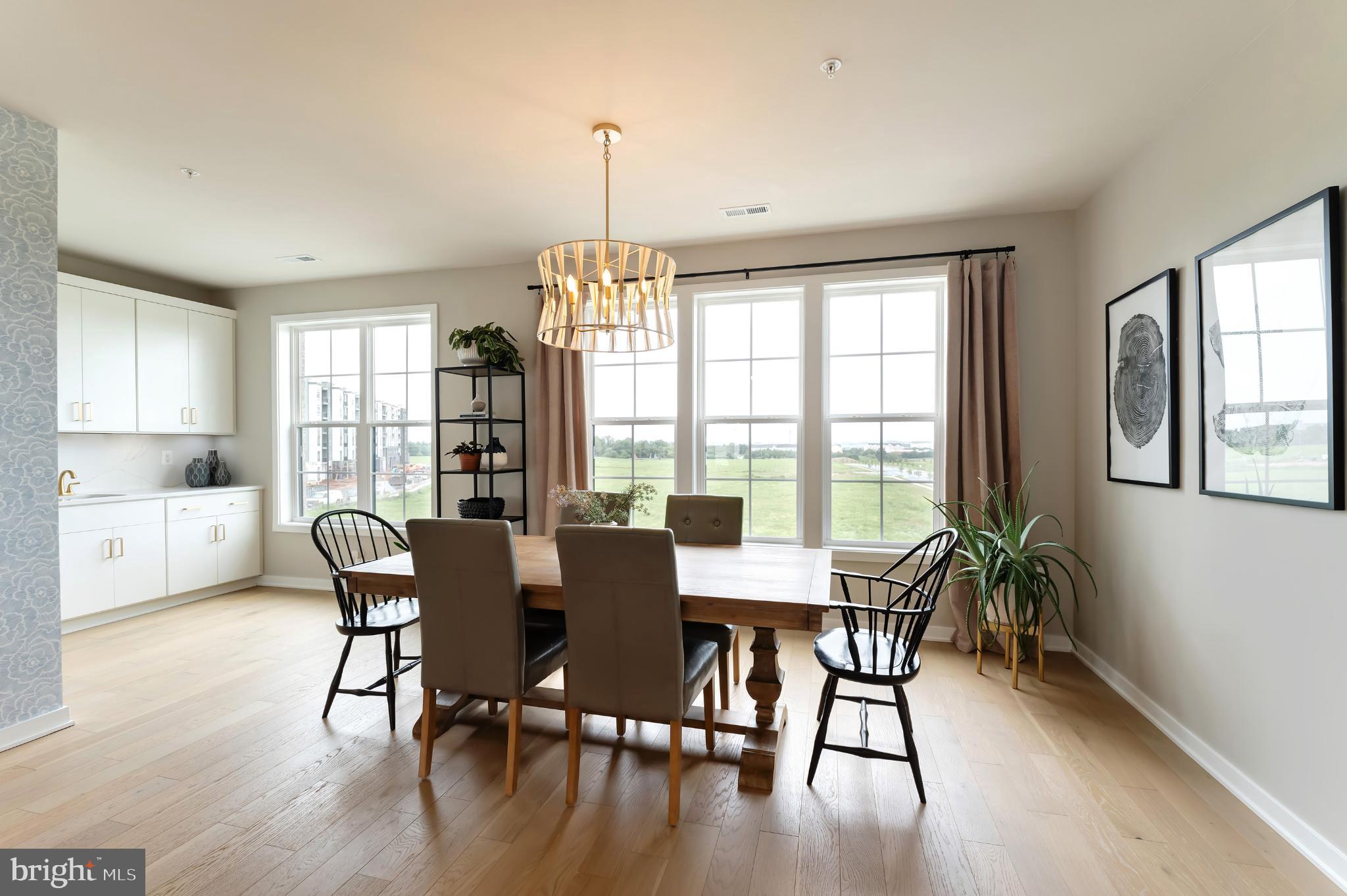 METRO WALK AT MOOREFIELD STATION - Residential Lease