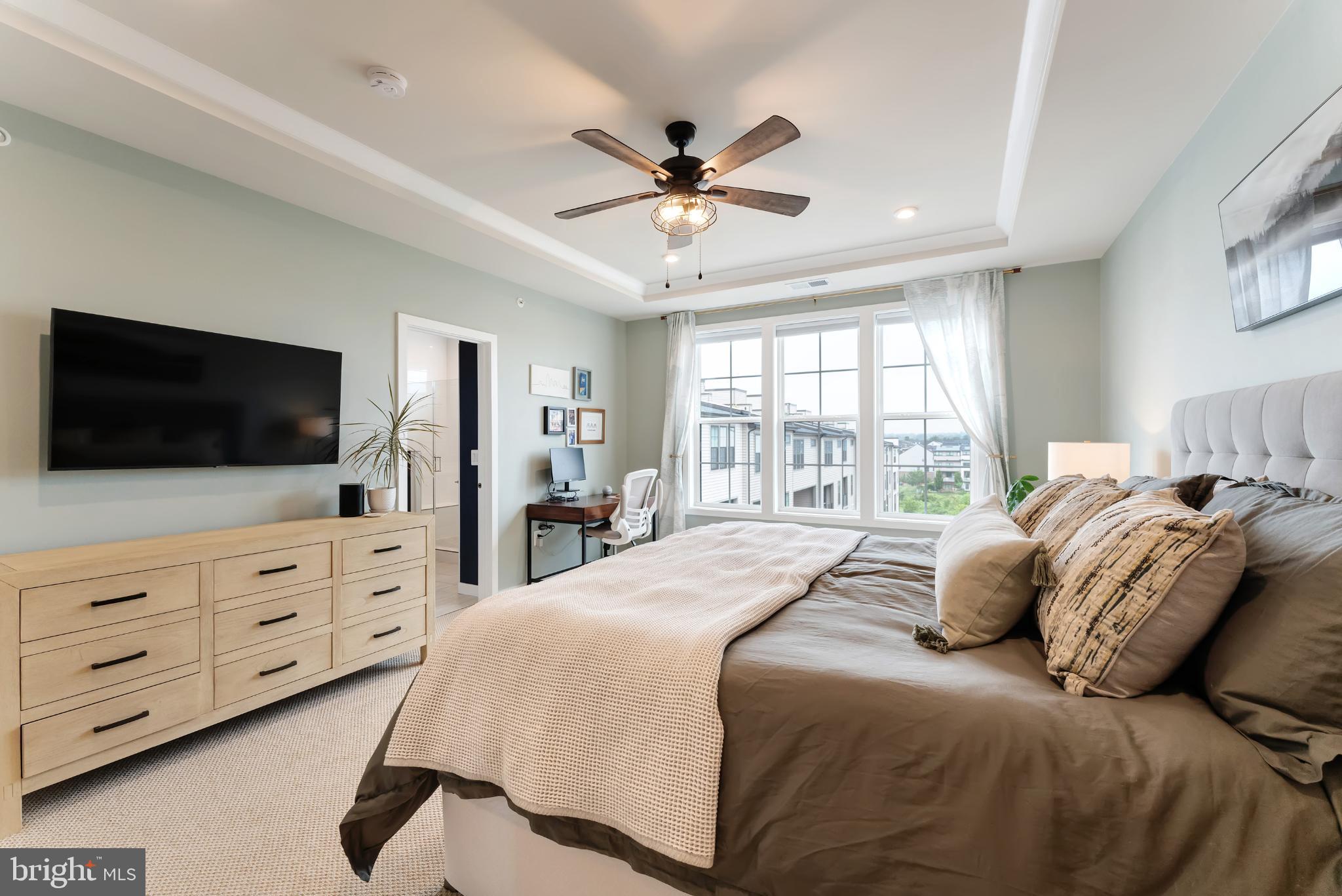 METRO WALK AT MOOREFIELD STATION - Residential Lease