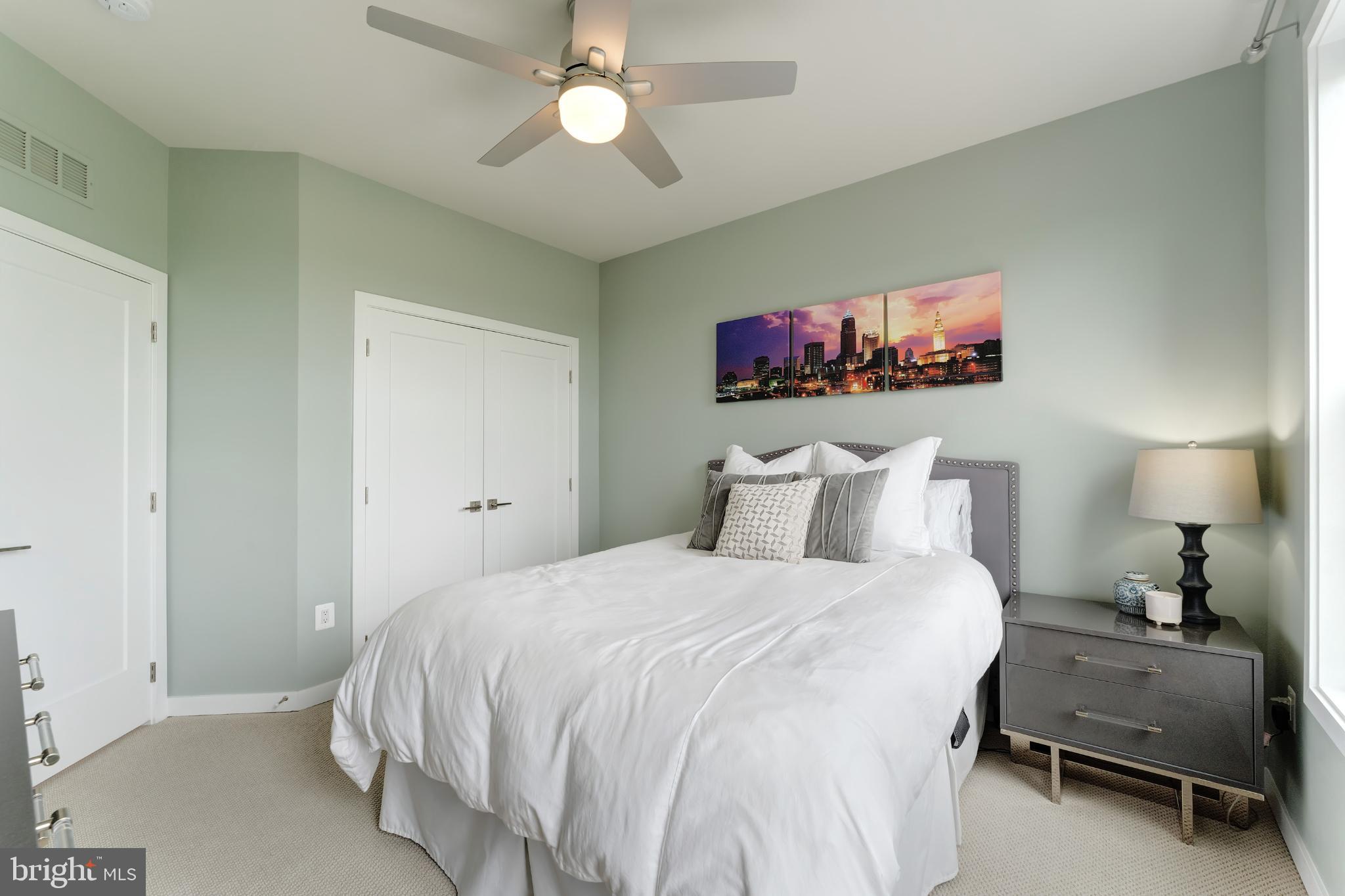 METRO WALK AT MOOREFIELD STATION - Residential Lease