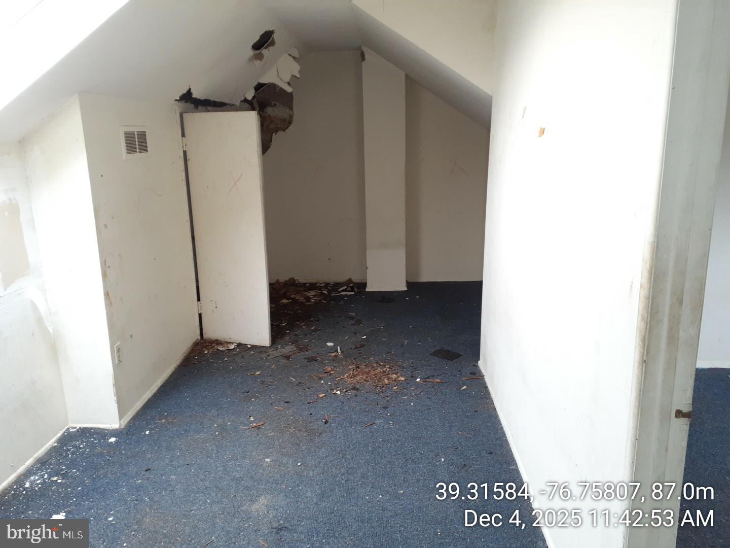 CHADWICK MANOR - Residential