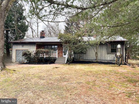 151 WILEYS LANE PASADENA MD 21122