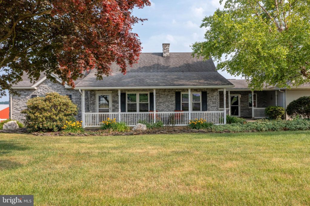 Photo of 1286 SILVER SPRING RD, HOLTWOOD, PA 17532 (MLS # PALA2037356)