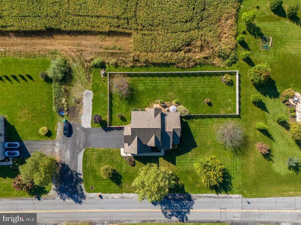 Photo of 3576 Fox Hill Dr, CHAMBERSBURG, PA 17202 (MLS # PAFL2029516)