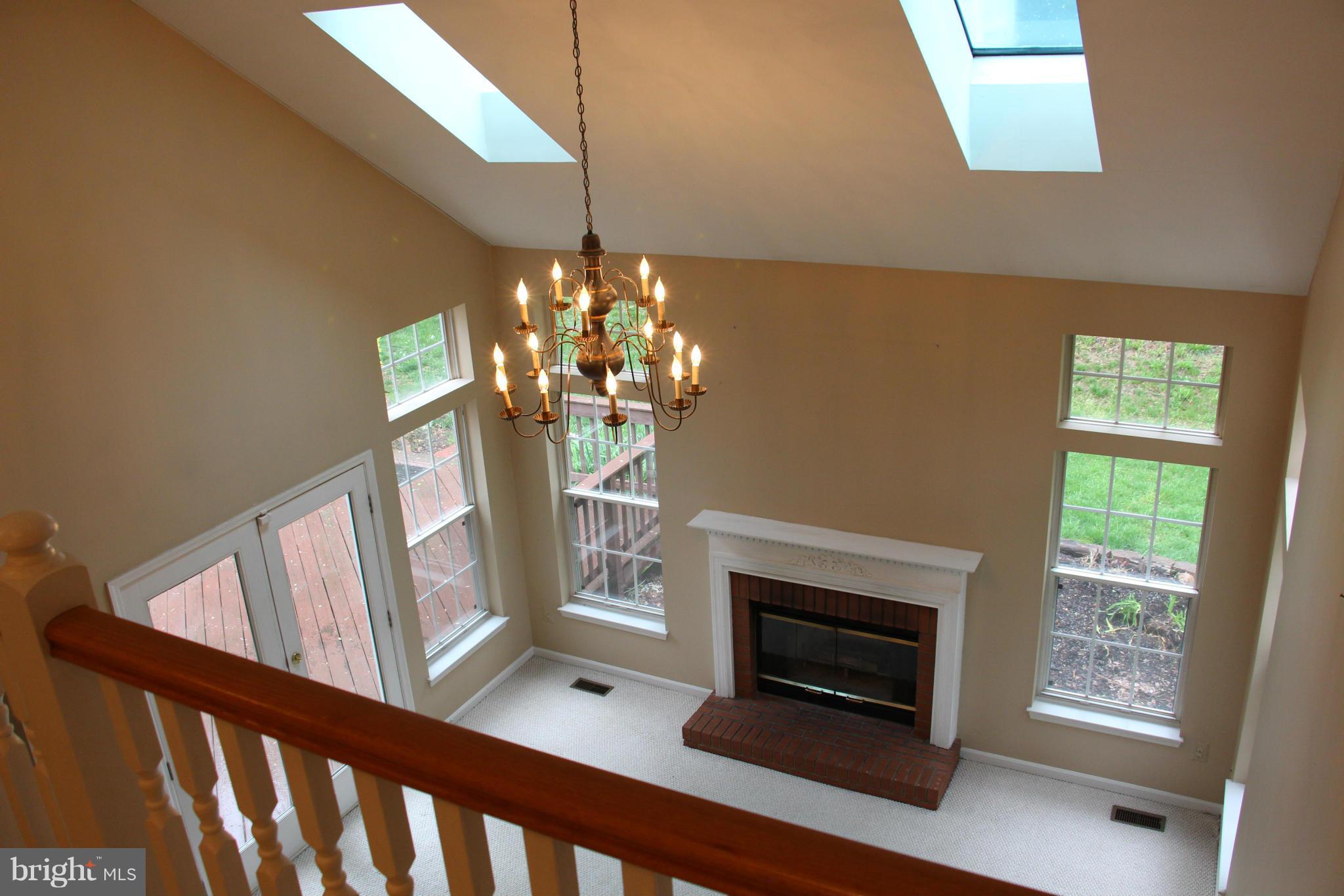 LAKE RIDGE - Residential