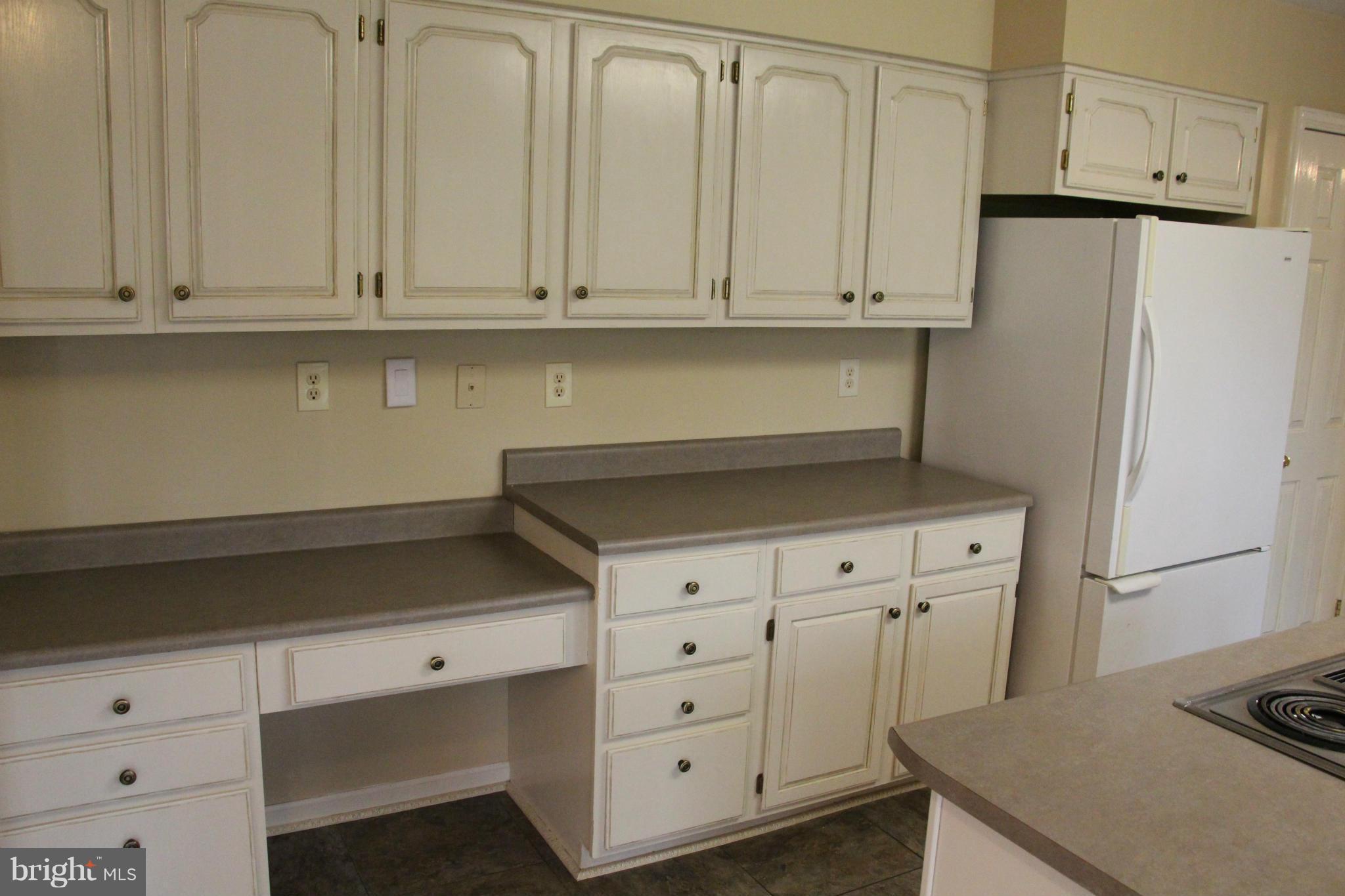 LAKE RIDGE - Residential