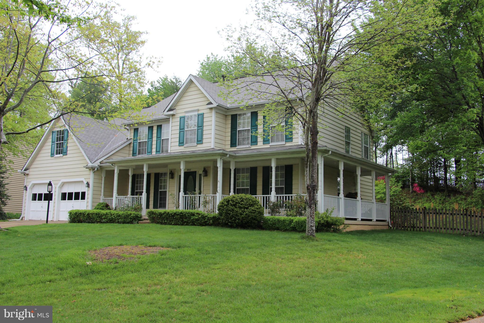 LAKE RIDGE - Residential