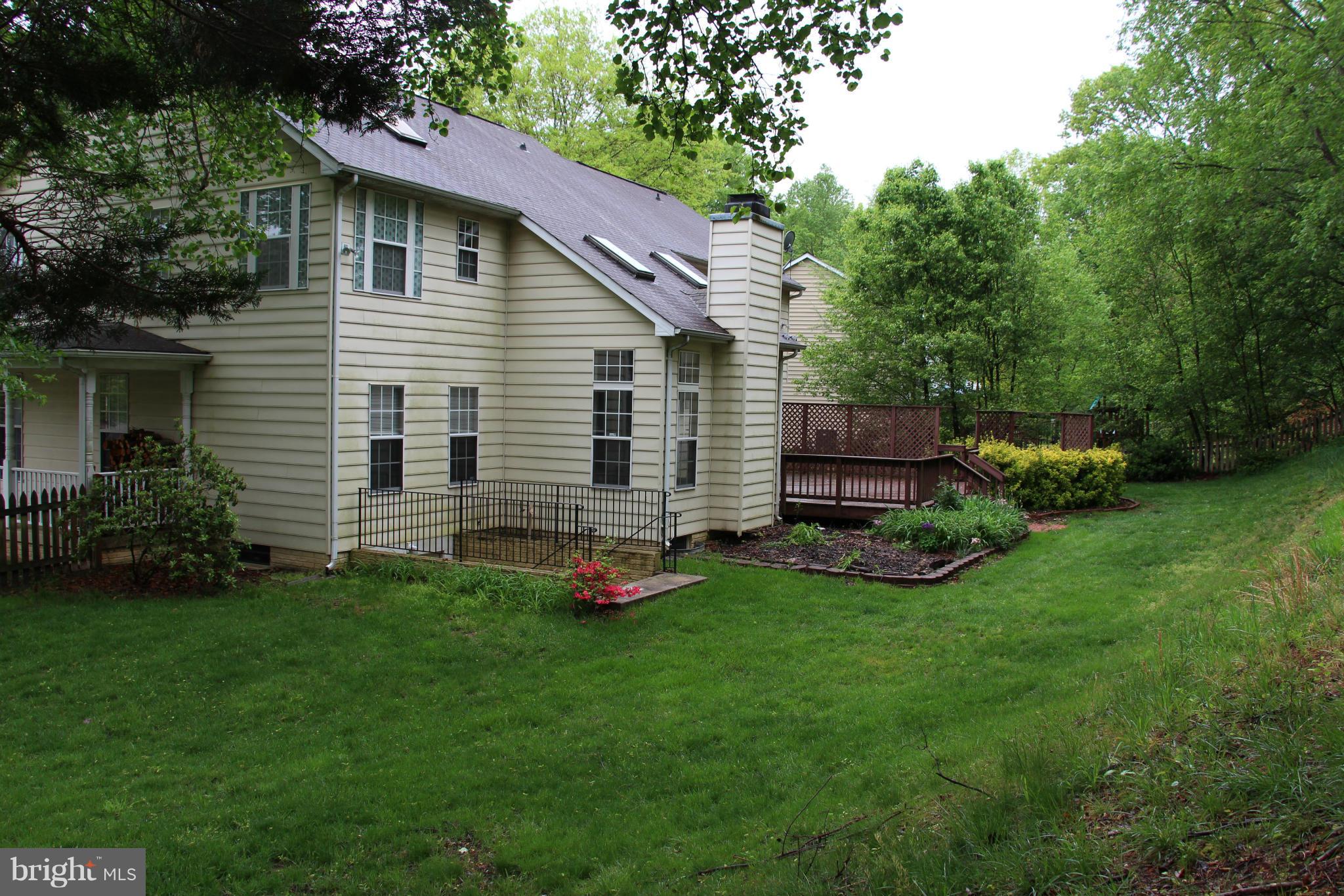 LAKE RIDGE - Residential