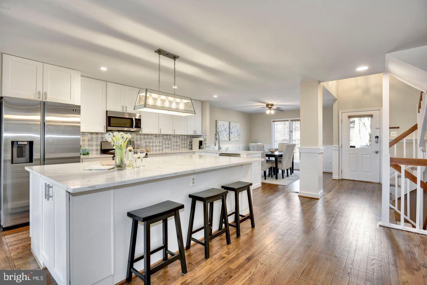 FAIR LAKES - Residential Lease