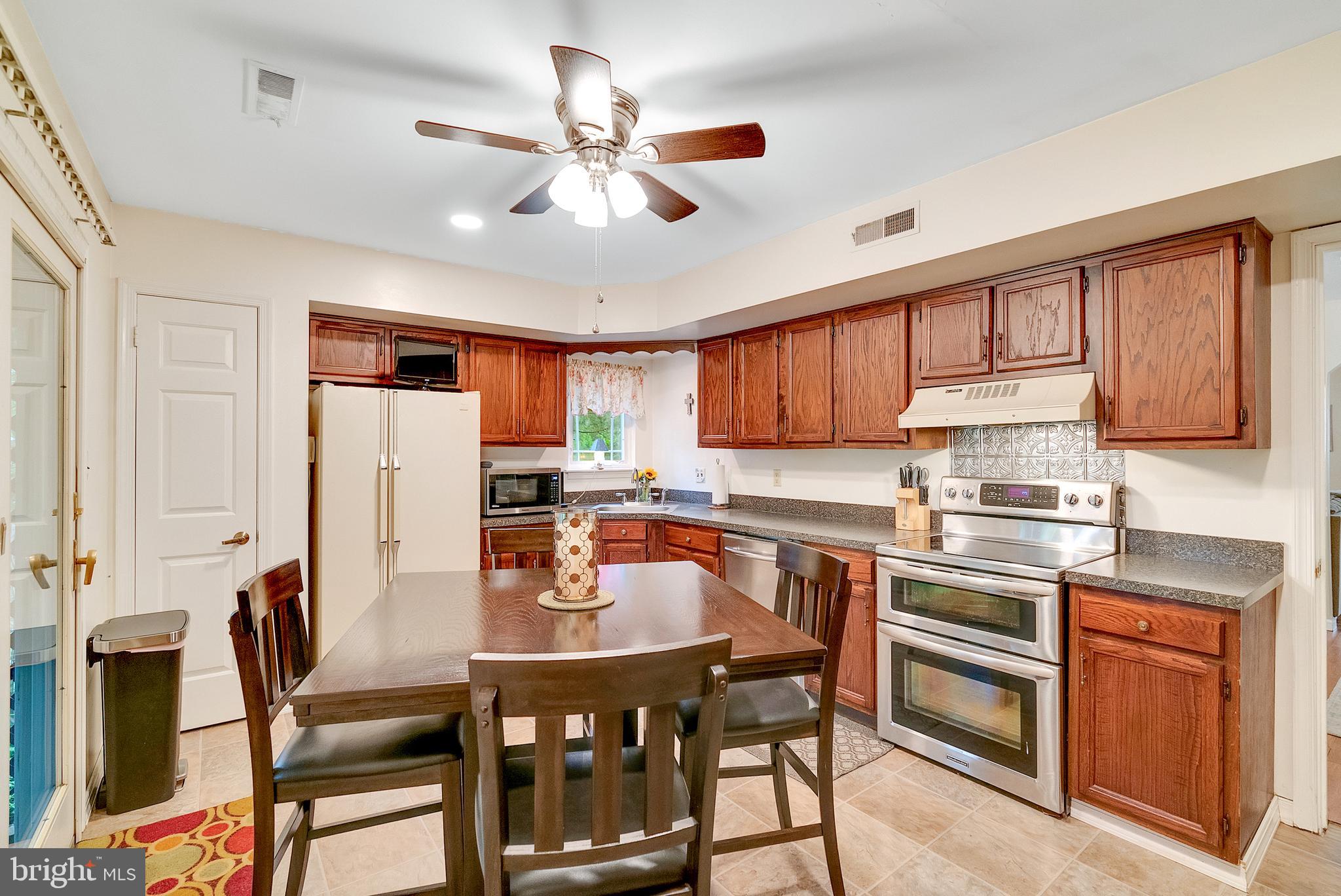 FAIR HILLS - Residential