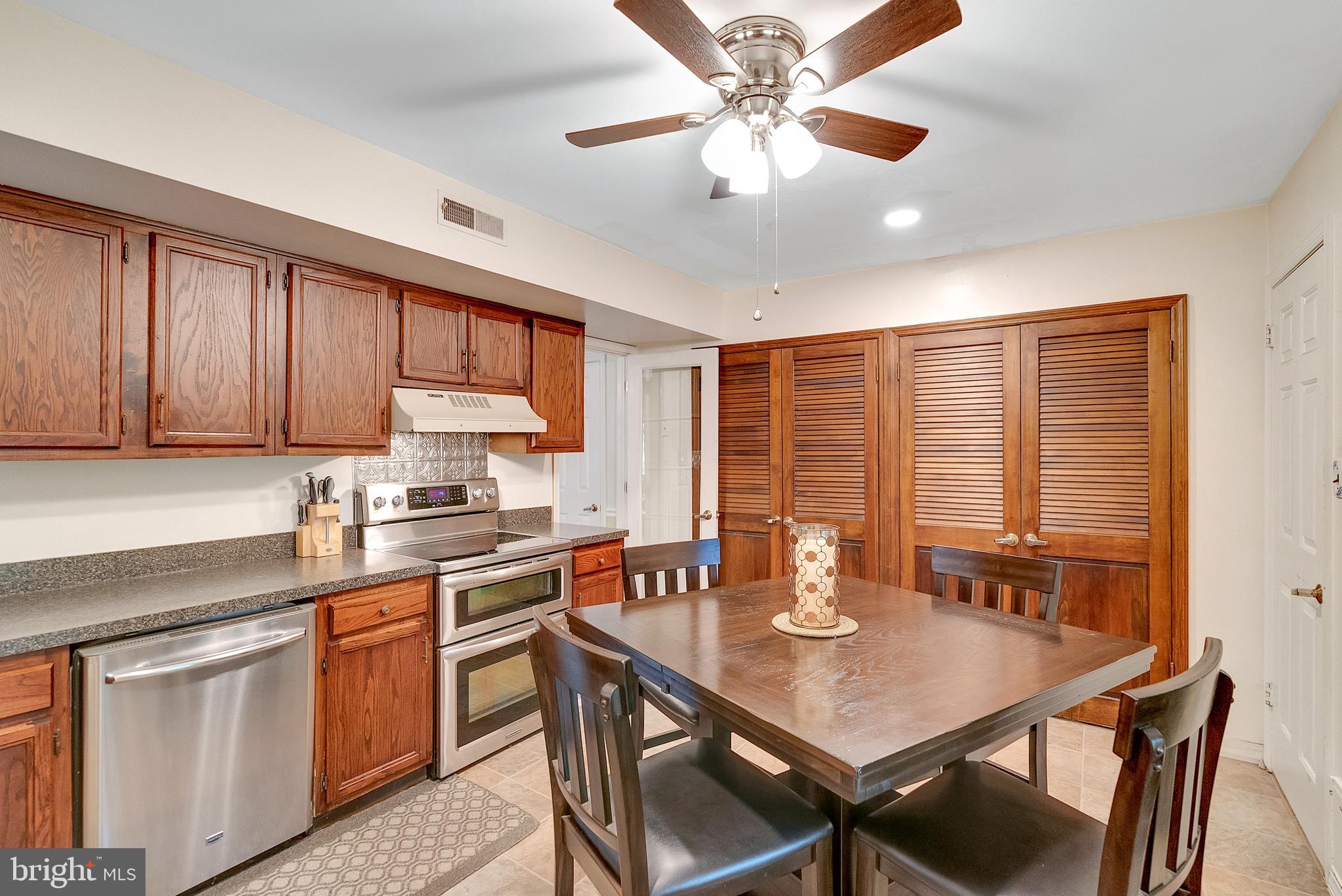 FAIR HILLS - Residential