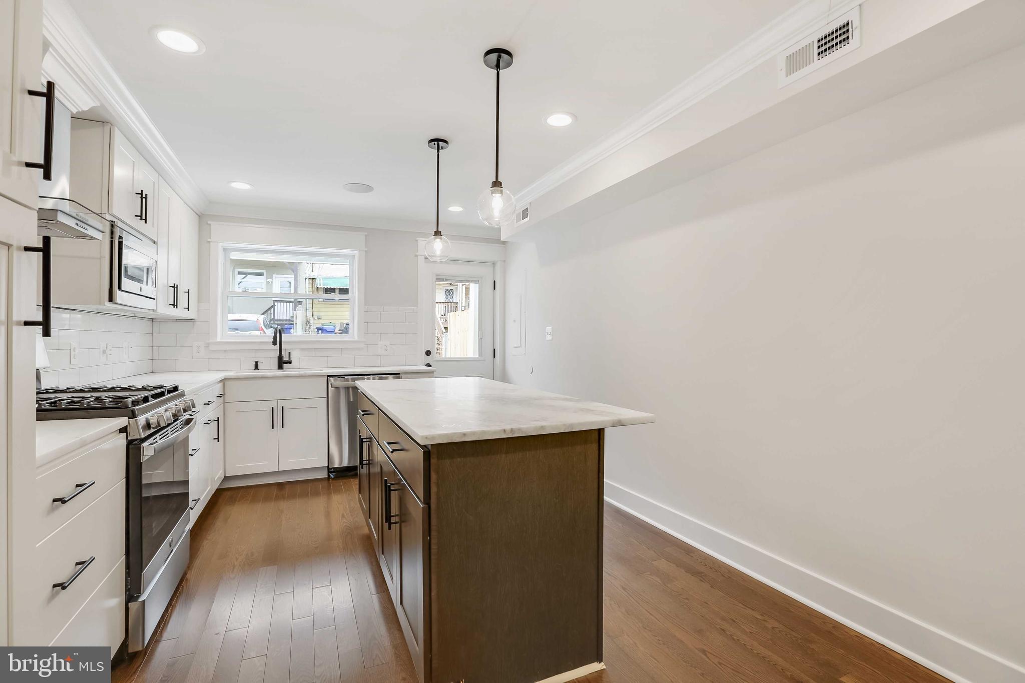 CANTON - Residential