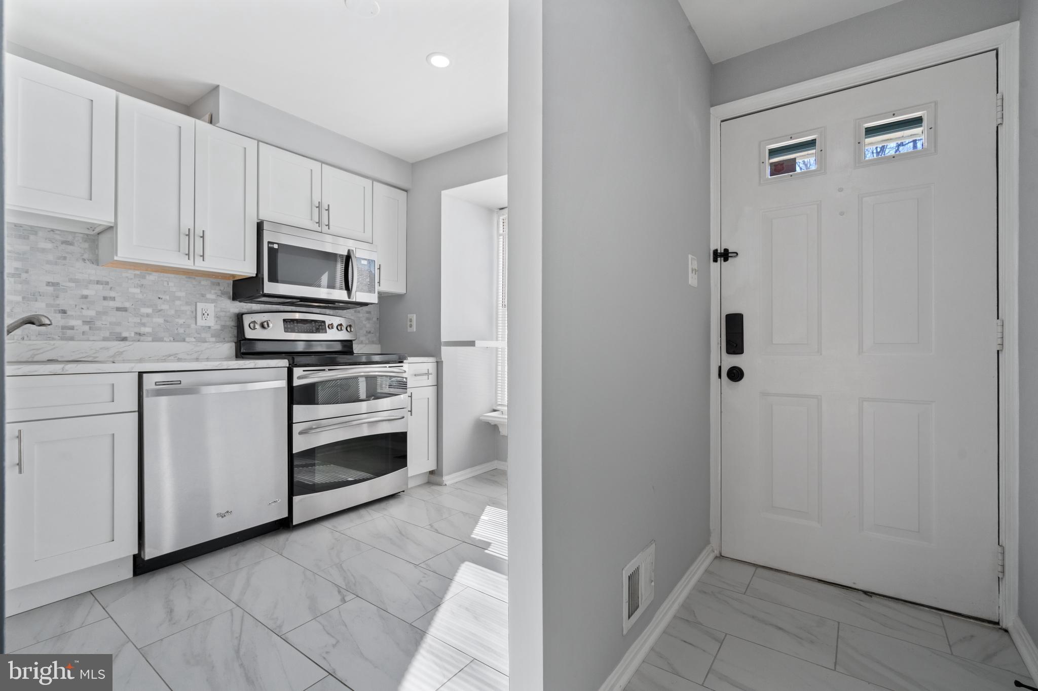 WHISPERWOOD - Residential