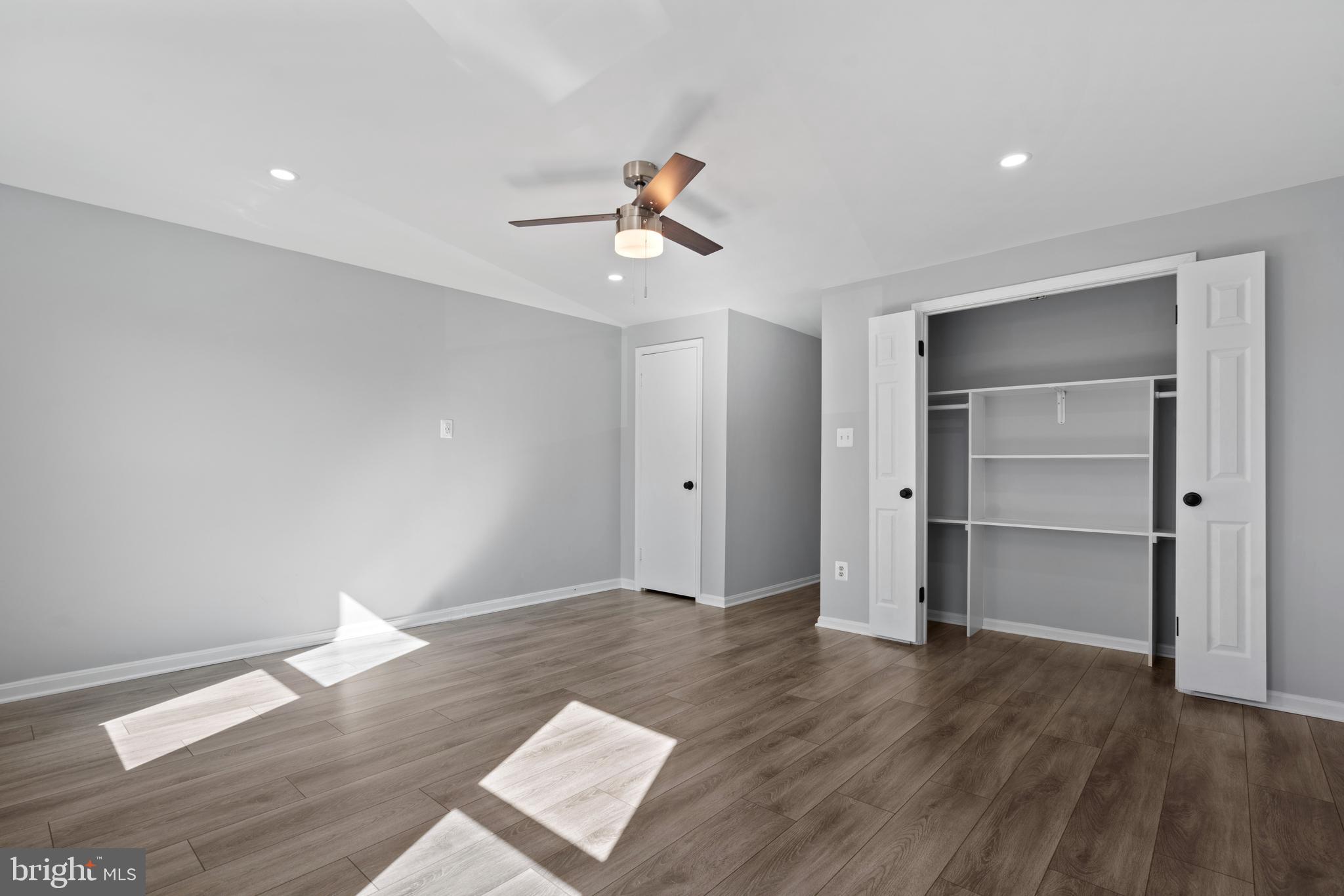 WHISPERWOOD - Residential