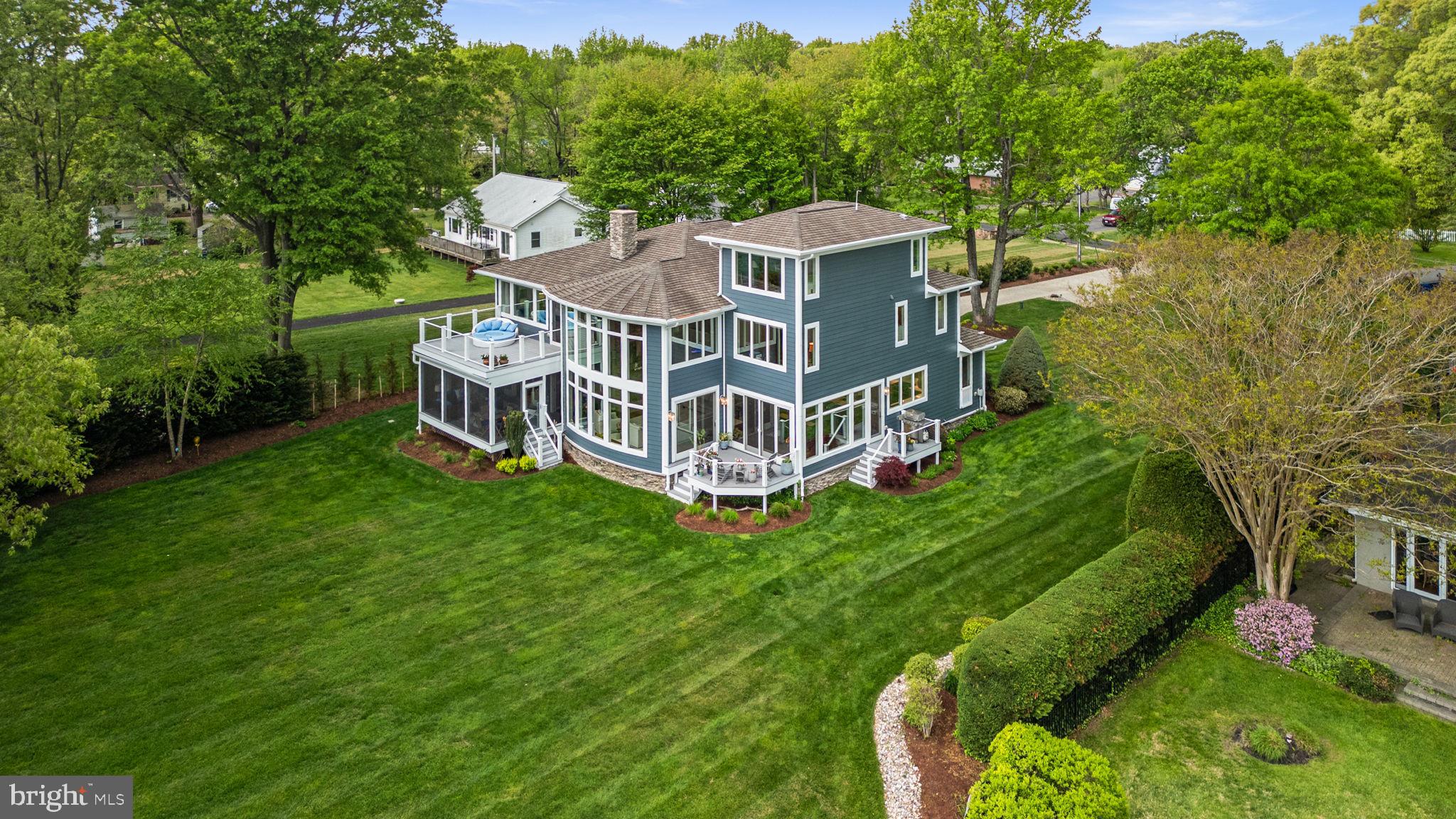 CHALK POINT - Residential