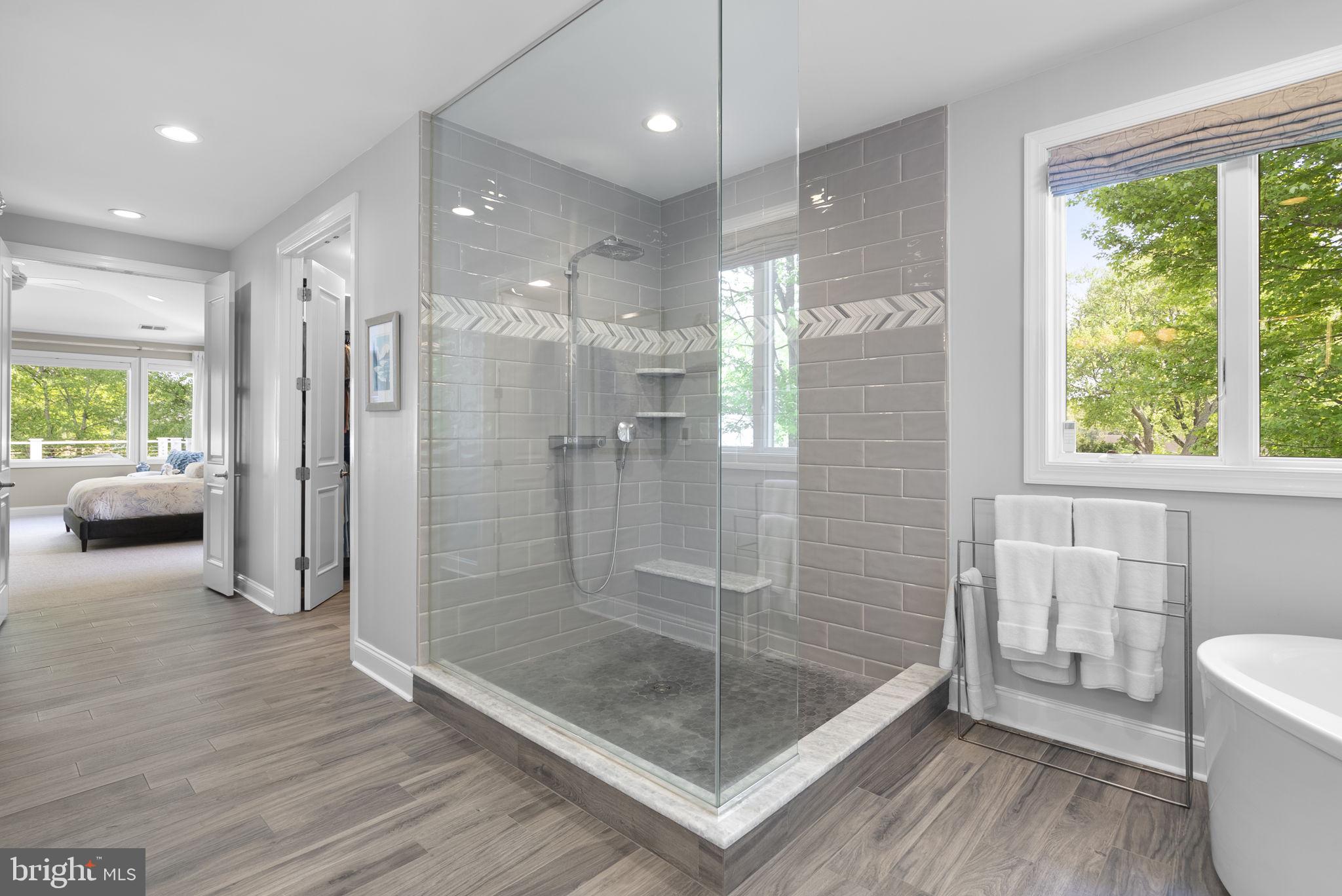 CHALK POINT - Residential