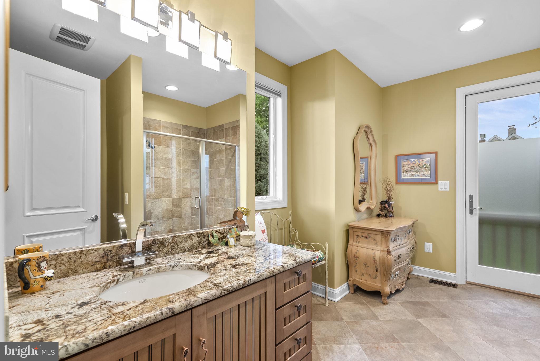 CHALK POINT - Residential