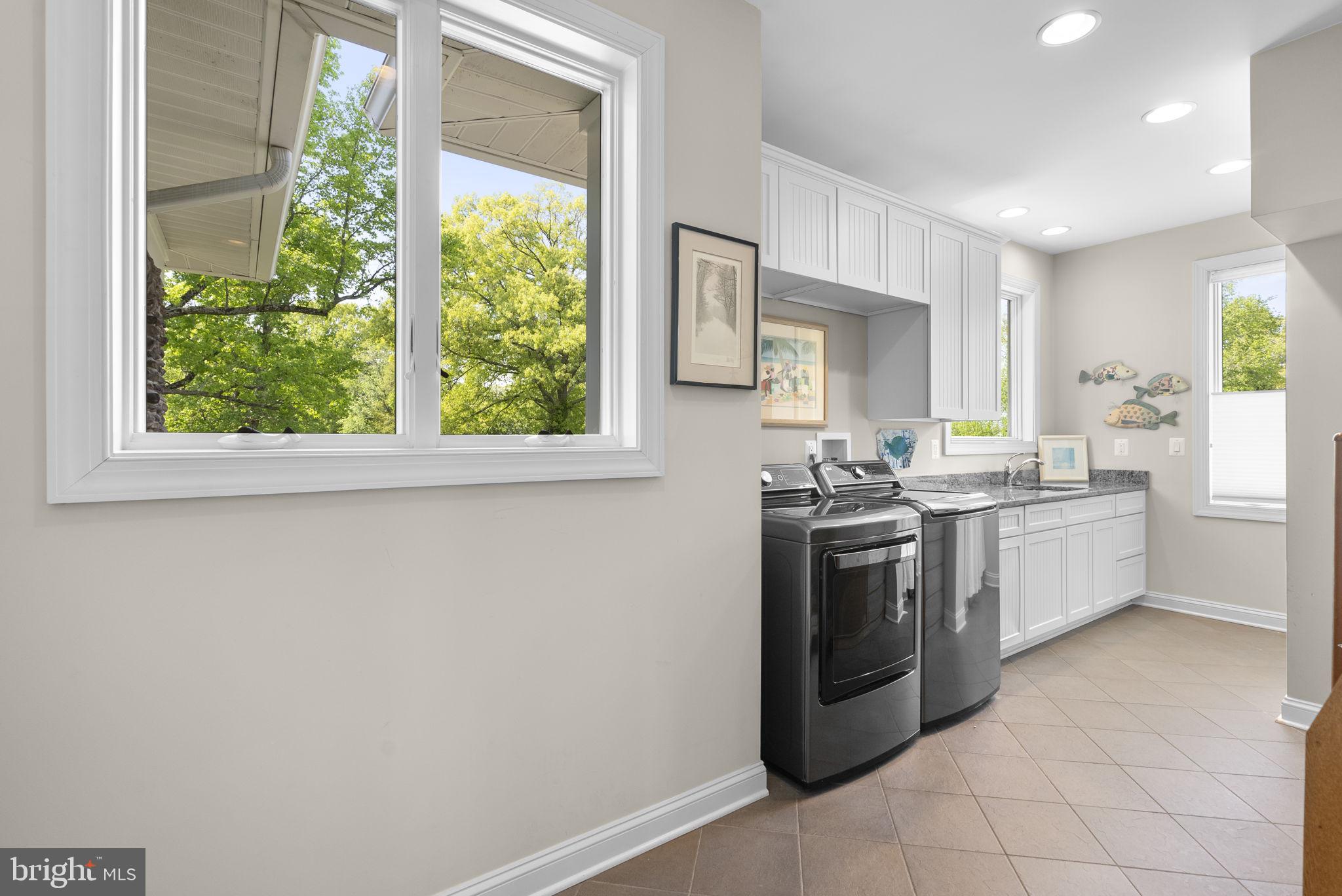 CHALK POINT - Residential