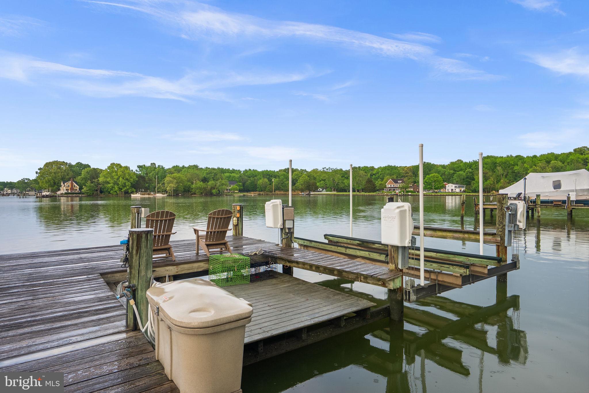 CHALK POINT - Residential