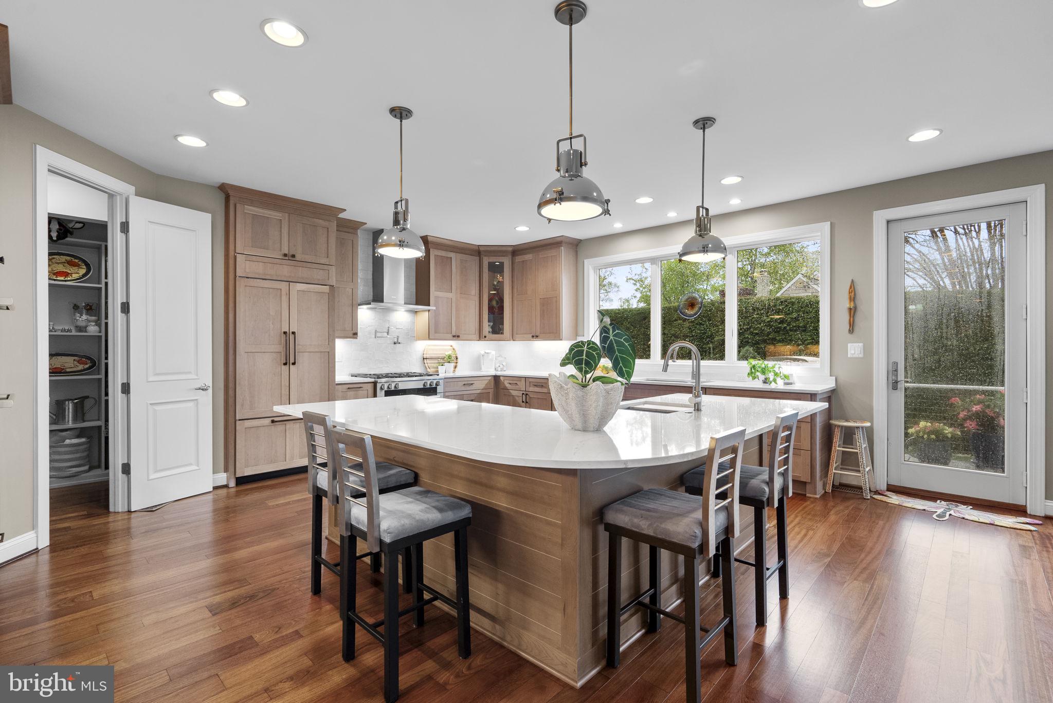 CHALK POINT - Residential