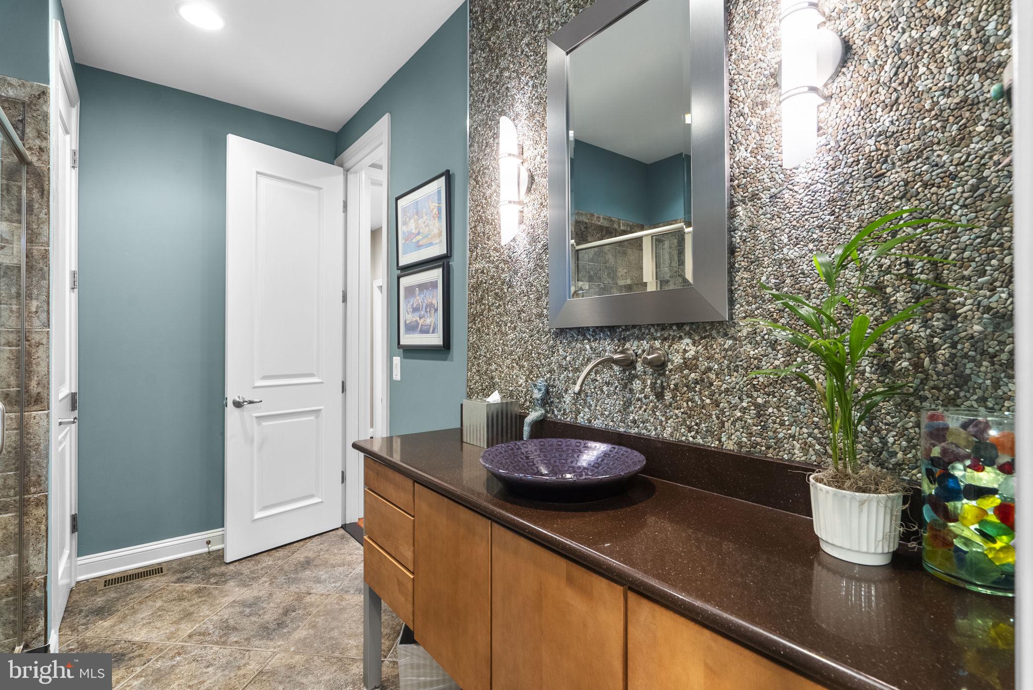 CHALK POINT - Residential