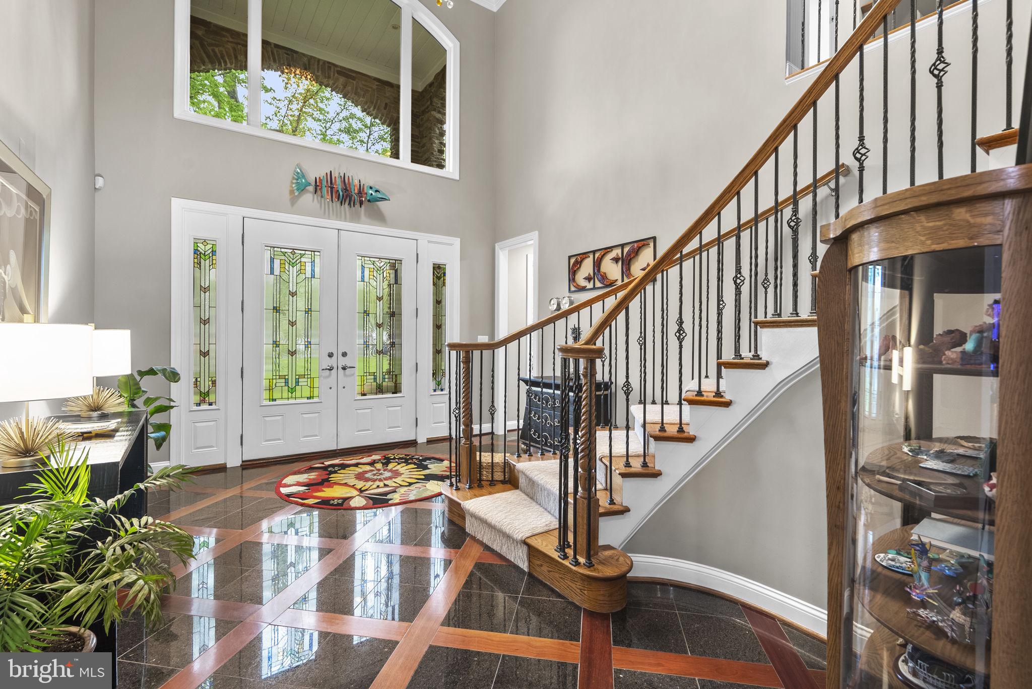 CHALK POINT - Residential