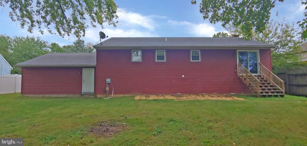 Photo of 21 Park Avenue, Mountville, PA 17554 (MLS # PALA2059118)