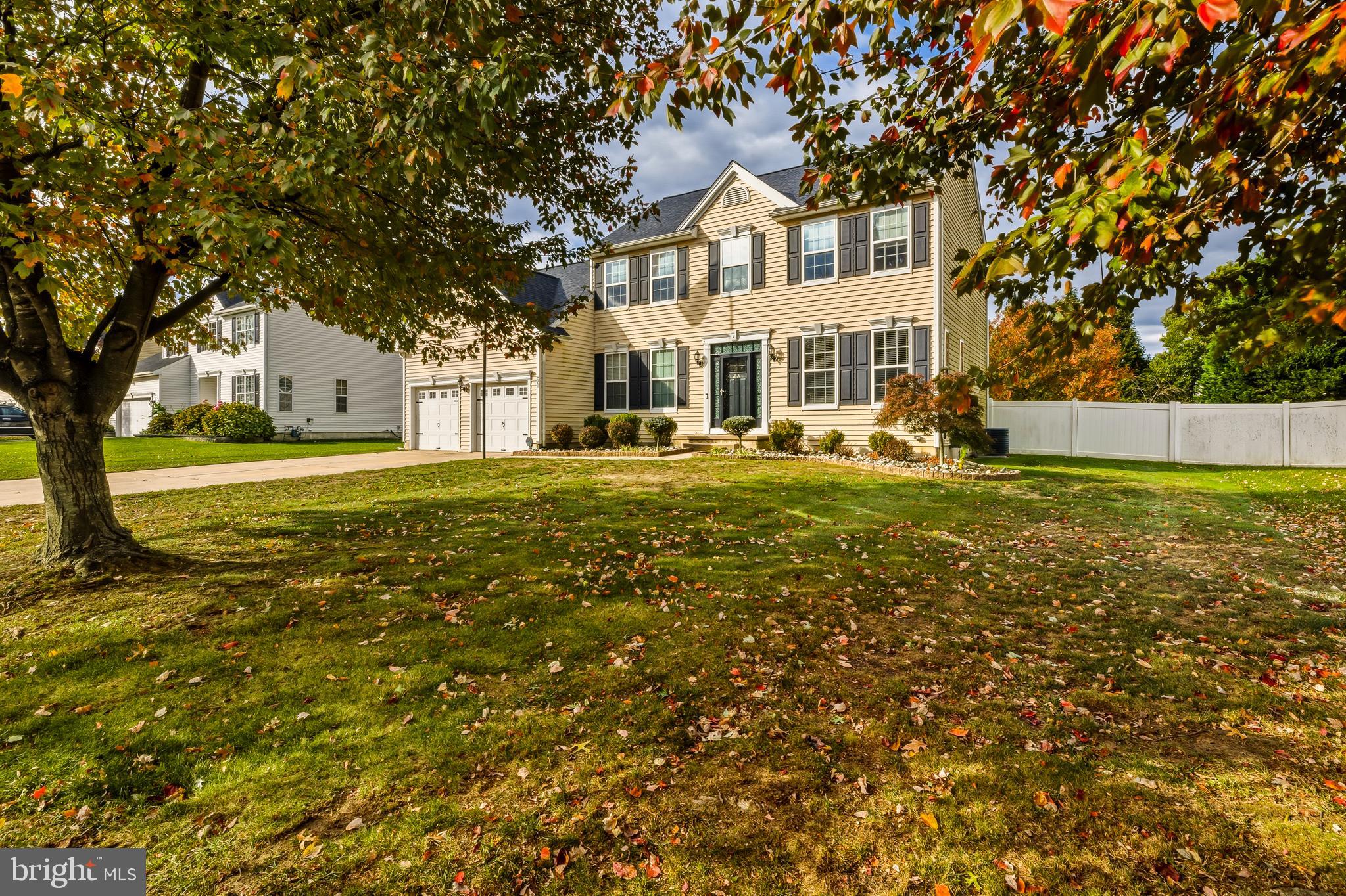 751 DEVONSHIRE DRIVE