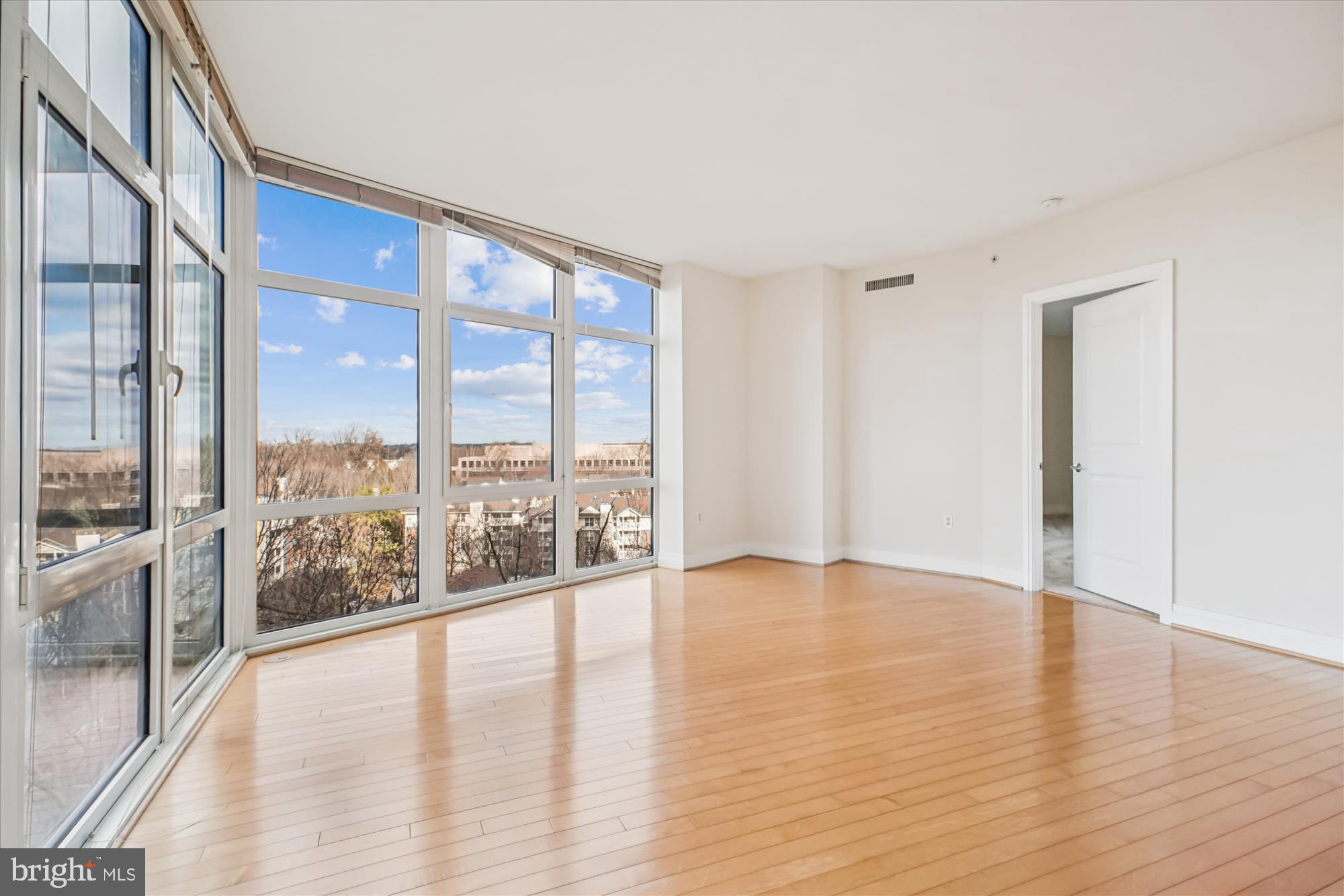 8220 CRESTWOOD HEIGHTS DRIVE 617