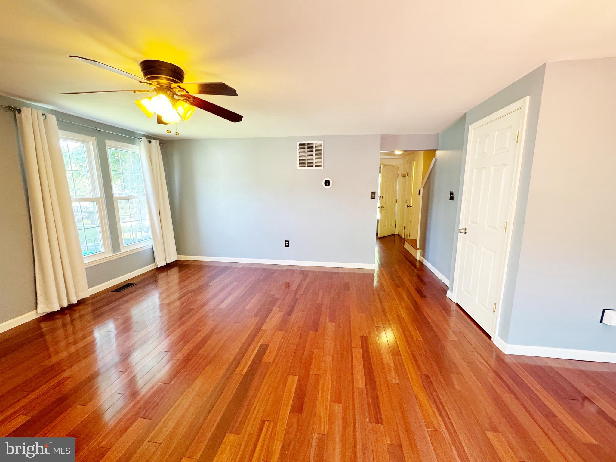 INDIAN CREEK VILLAGE - Residential