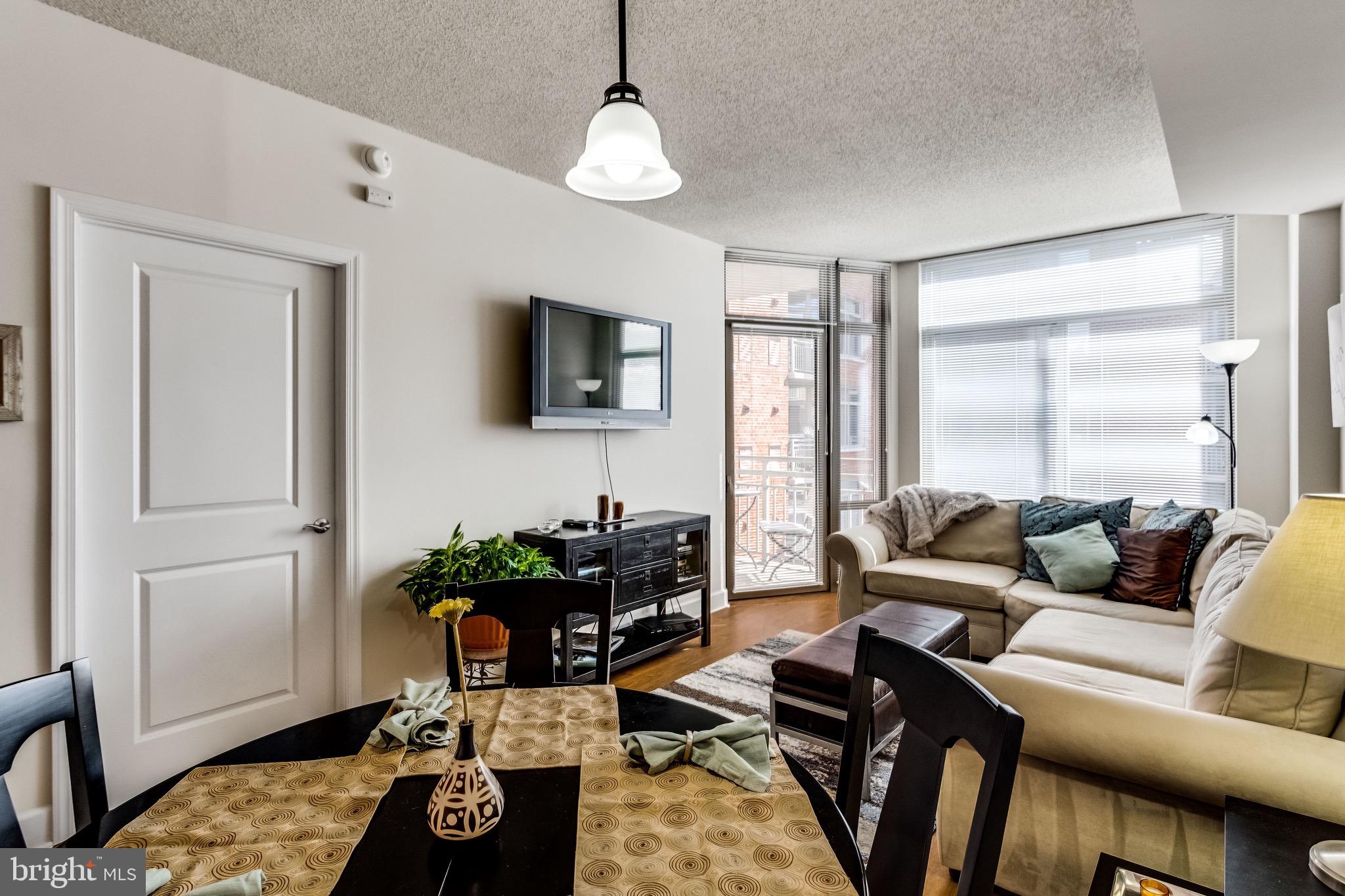 ECLIPSE ON CENTER PARK - Residential Lease