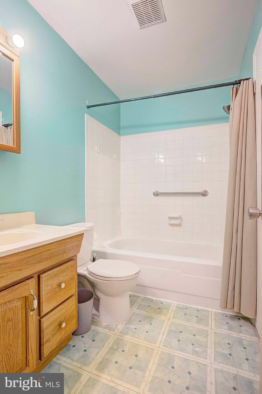 POINTER RIDGE AT COLLINGTON - Residential